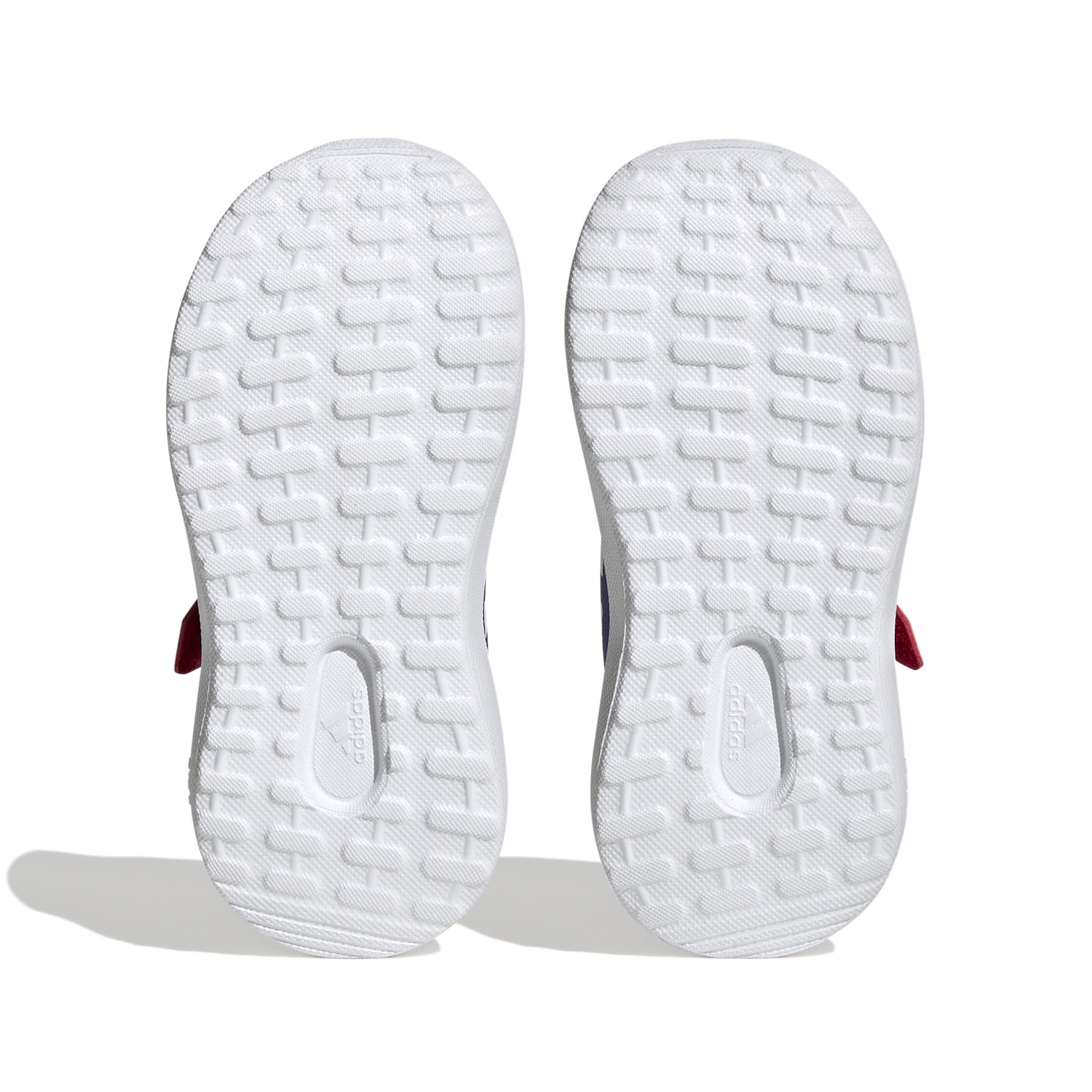 product/a/d/adidas_hp9000_4_footwear_photography_bottom_view_white.jpg
