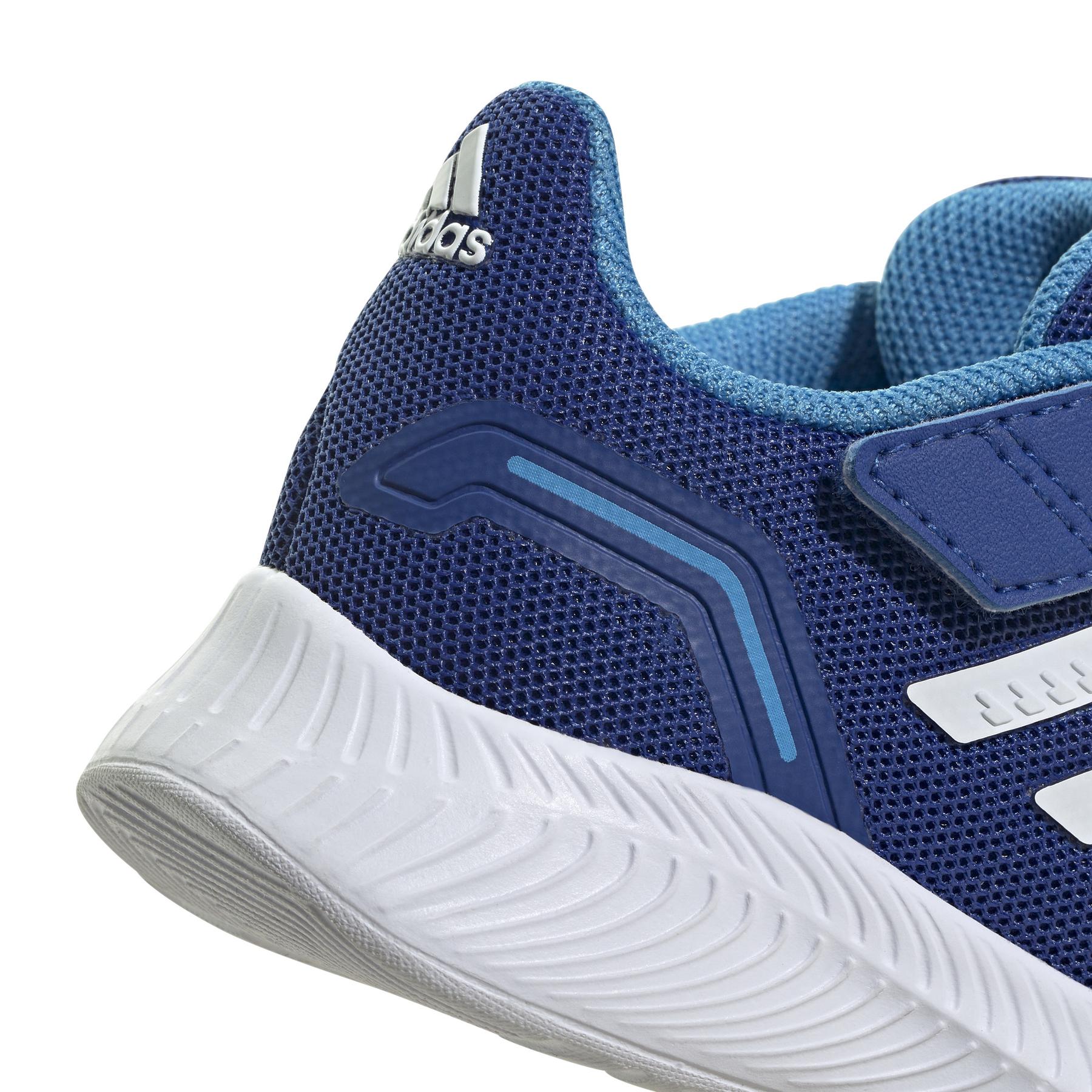 product/a/d/adidas_hr1399_9_footwear_photography_detail_view_2_white_000.jpg