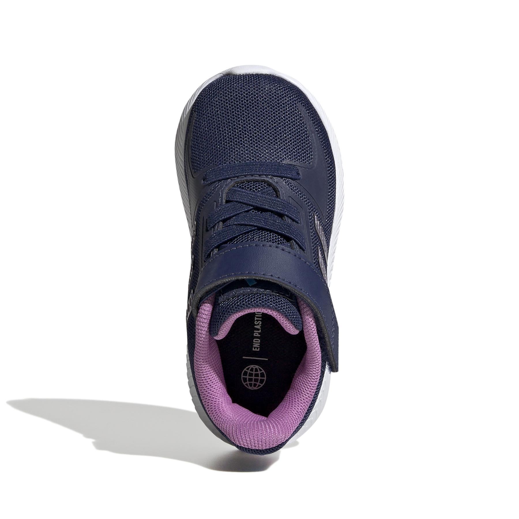 product/a/d/adidas_hr1405_3_footwear_photography_top_portrait_view_white-nw052224.jpg