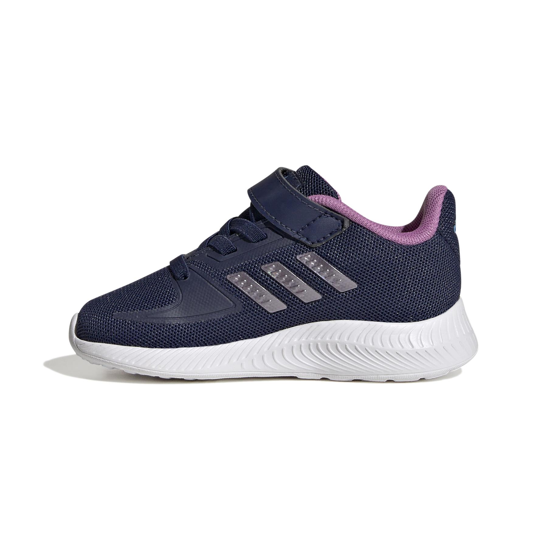 product/a/d/adidas_hr1405_5_footwear_photography_side_medial_center_view_white-nw052224.jpg