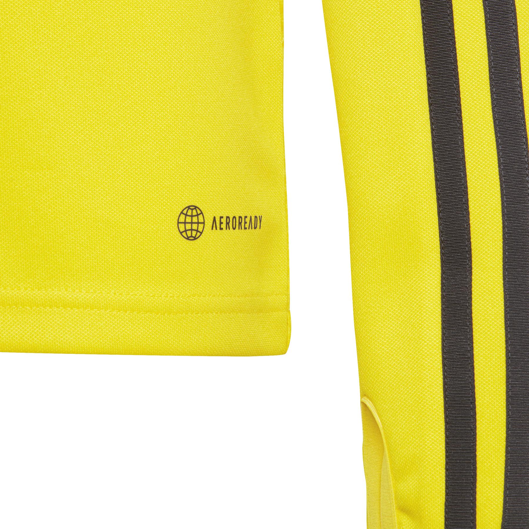 product/a/d/adidas_ic7880_6_apparel_photography_detail_view_3_white.jpg