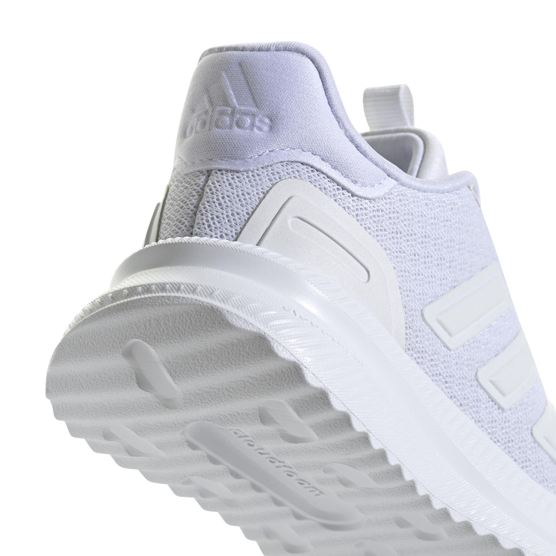 product/a/d/adidas_id0255_9_footwear_photography_detail_view_2_white-nw052424.jpg