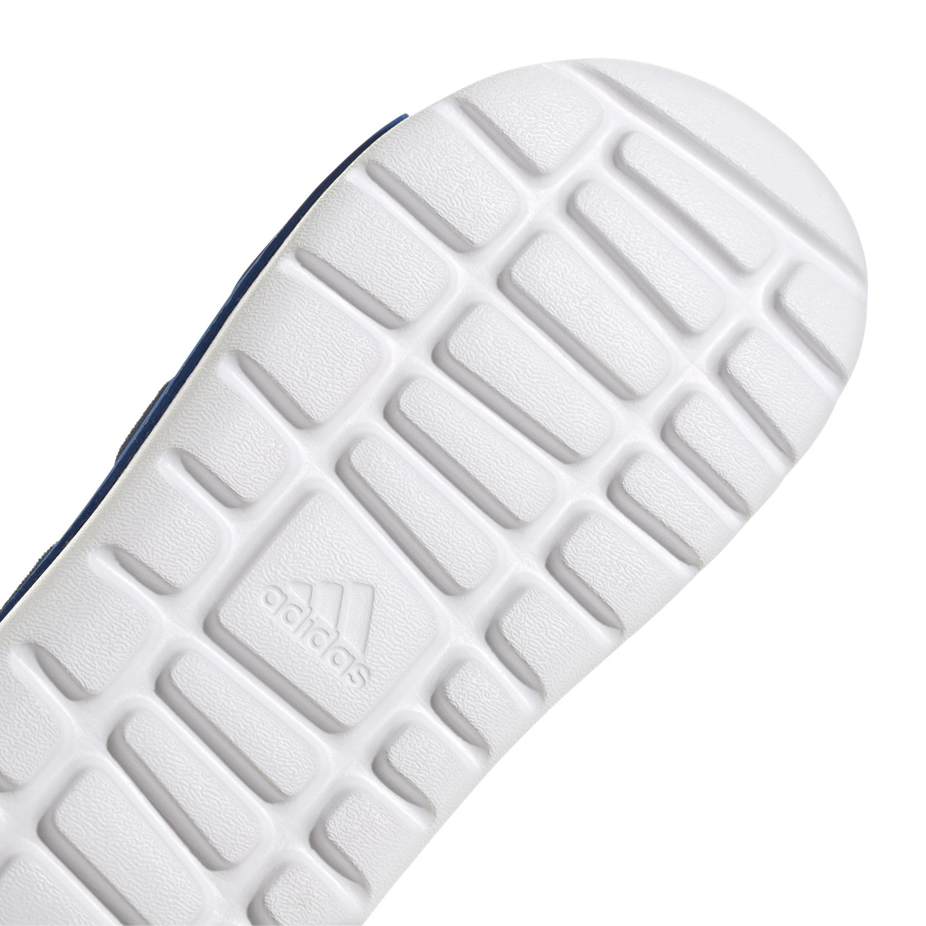 product/a/d/adidas_id2841_8_footwear_photography_detail_view_1_white.jpg
