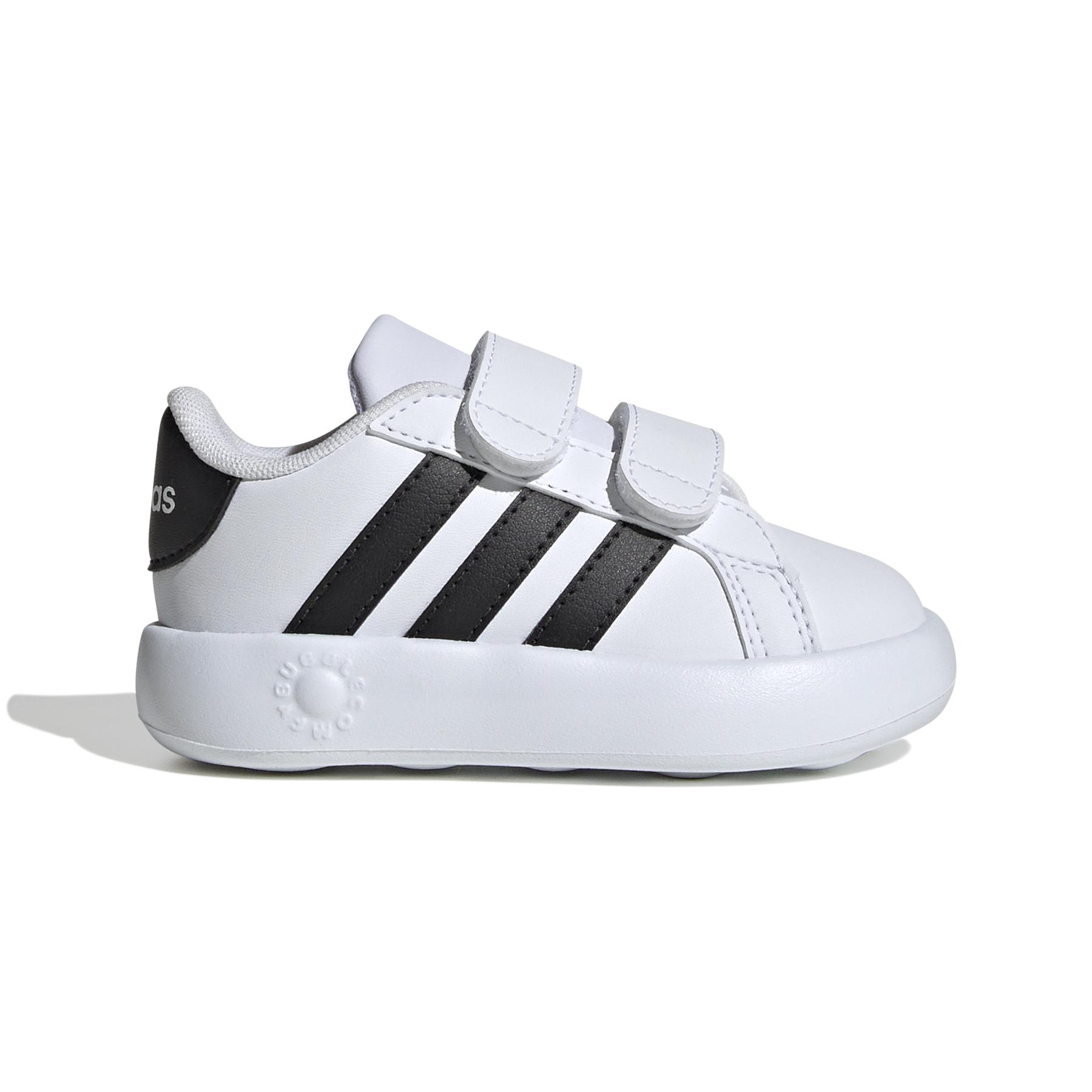 product/a/d/adidas_id5271_1_footwear_photography_side_lateral_center_view_white.jpg