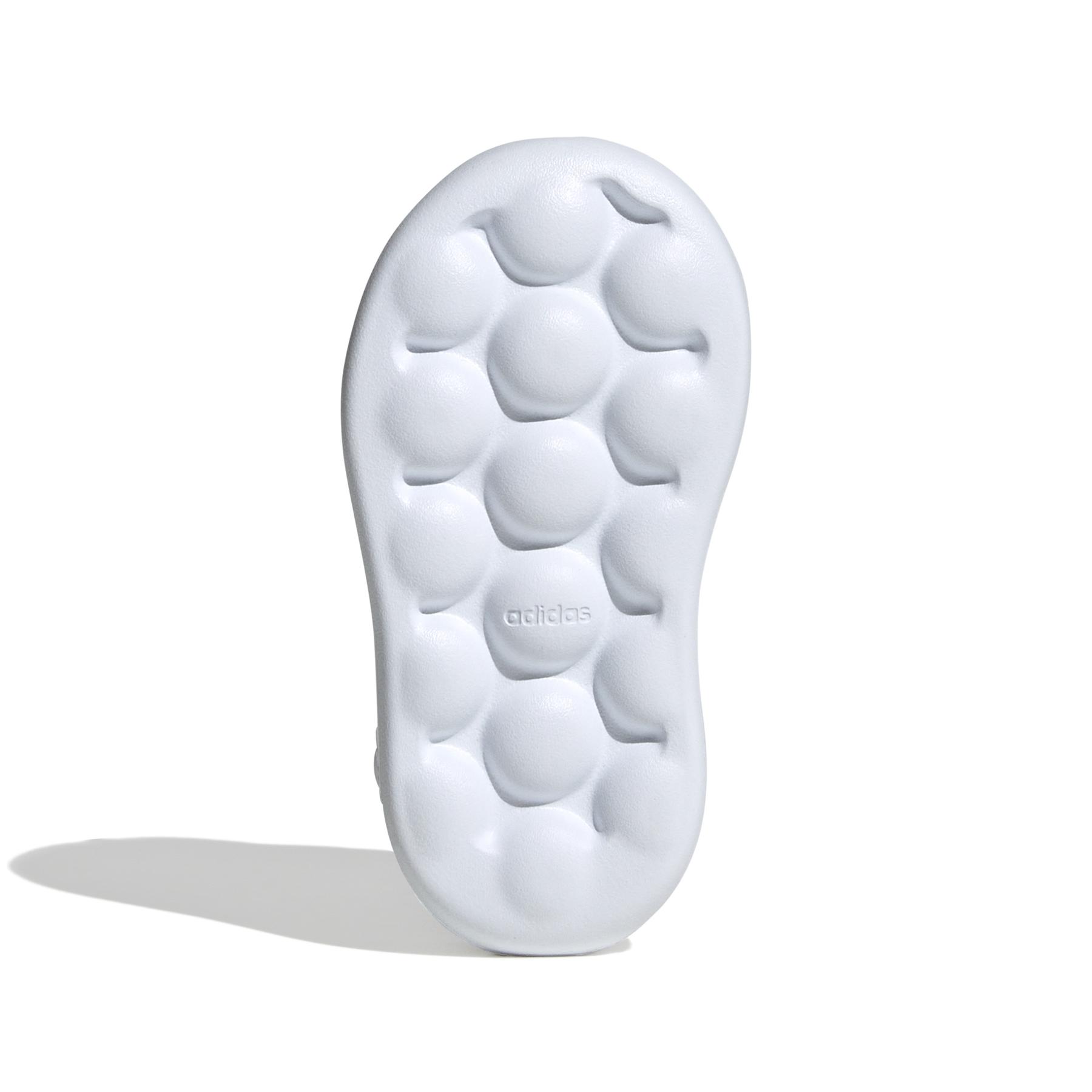 product/a/d/adidas_id5279_4_footwear_photography_bottom_view_white-nw052424.jpg