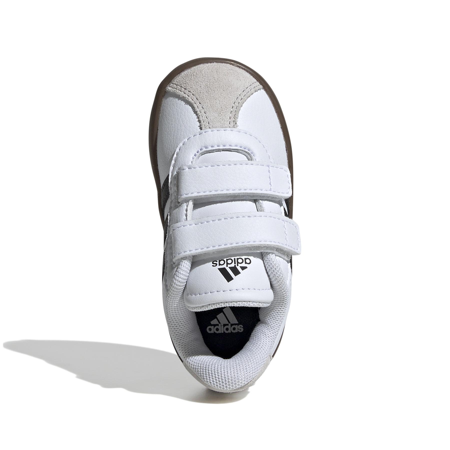 product/a/d/adidas_id9157_3_footwear_photography_top_portrait_view_white.jpg