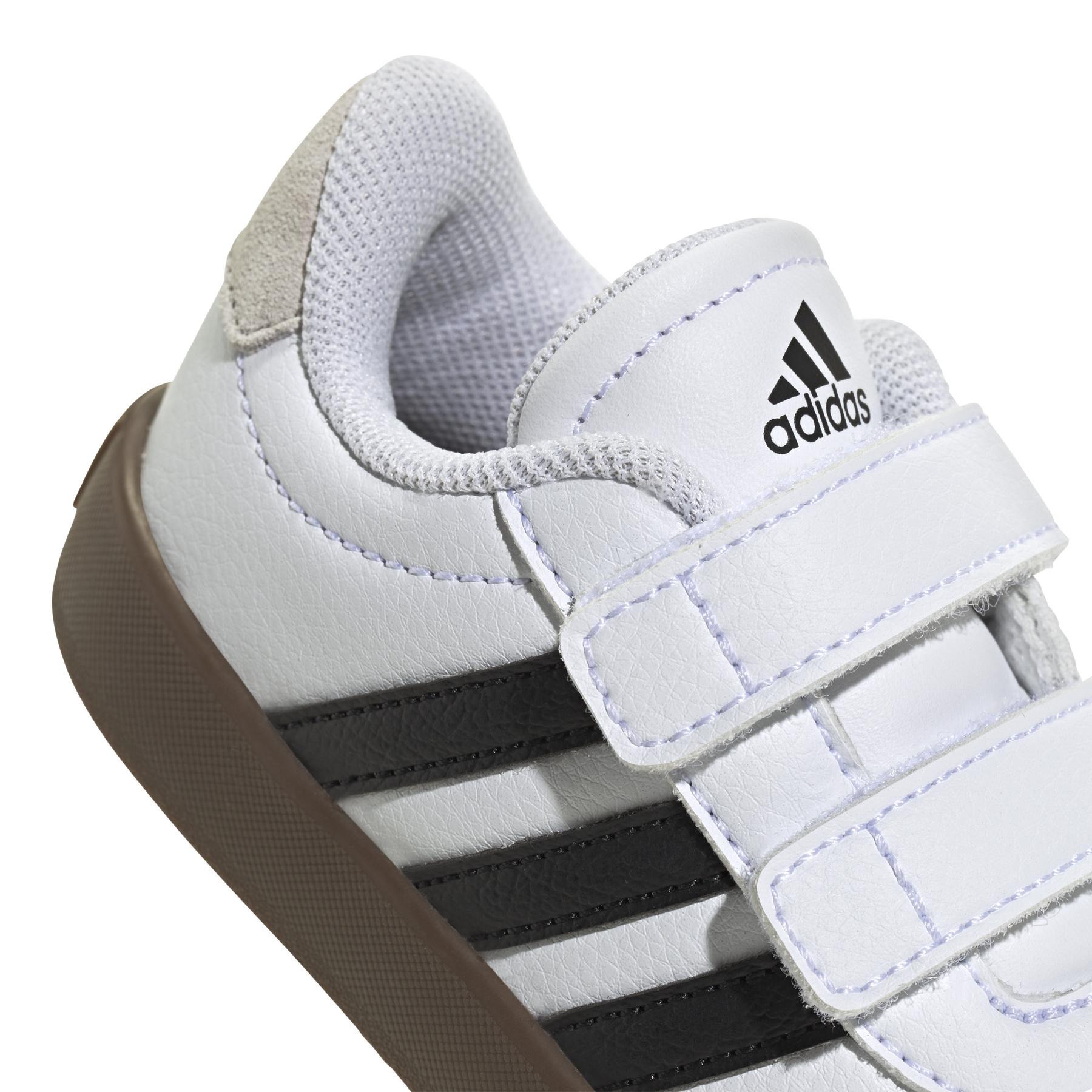 product/a/d/adidas_id9157_9_footwear_photography_detail_view_2_white.jpg