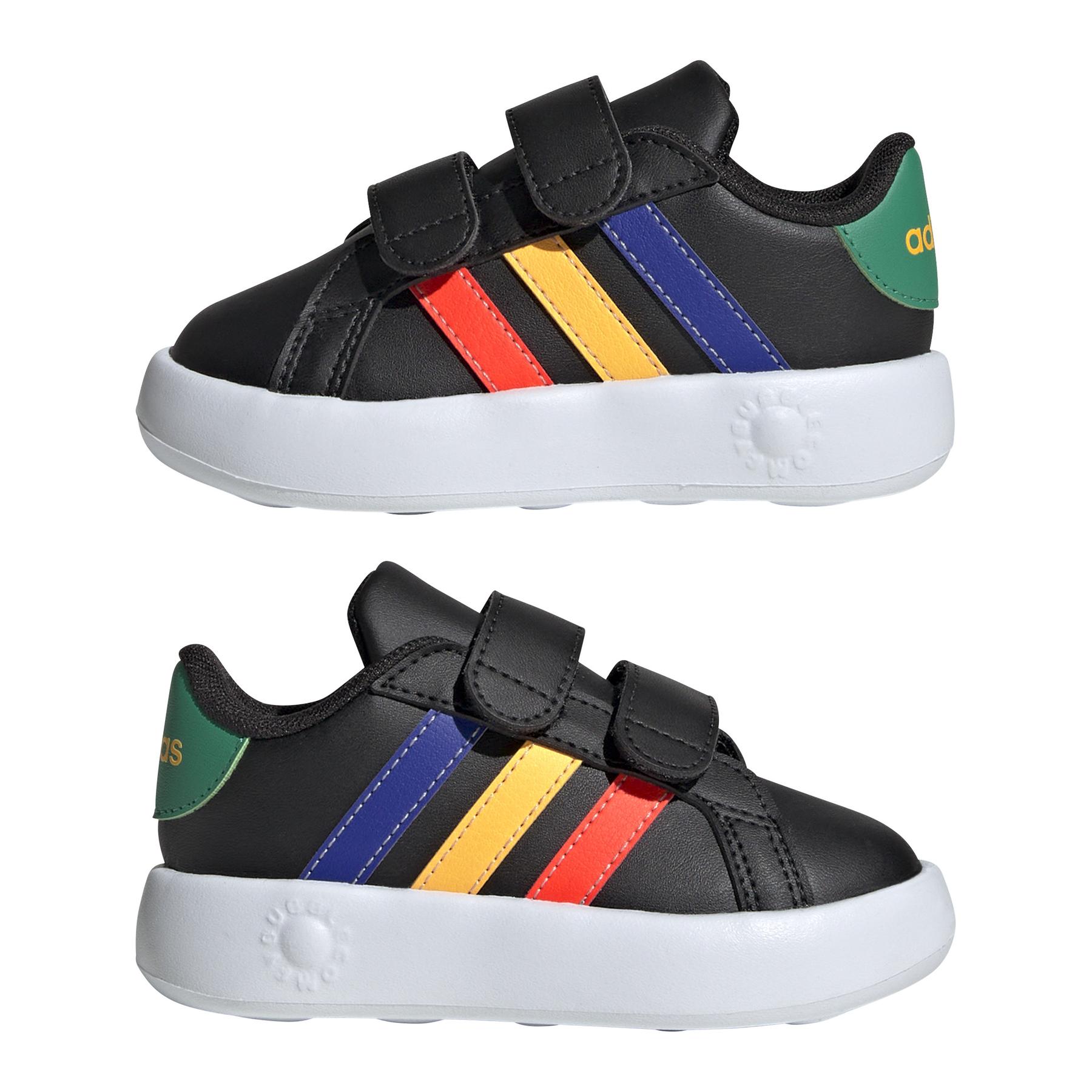 product/a/d/adidas_ie1372_10_footwear_photography_mirrored_pair_view_white.jpg