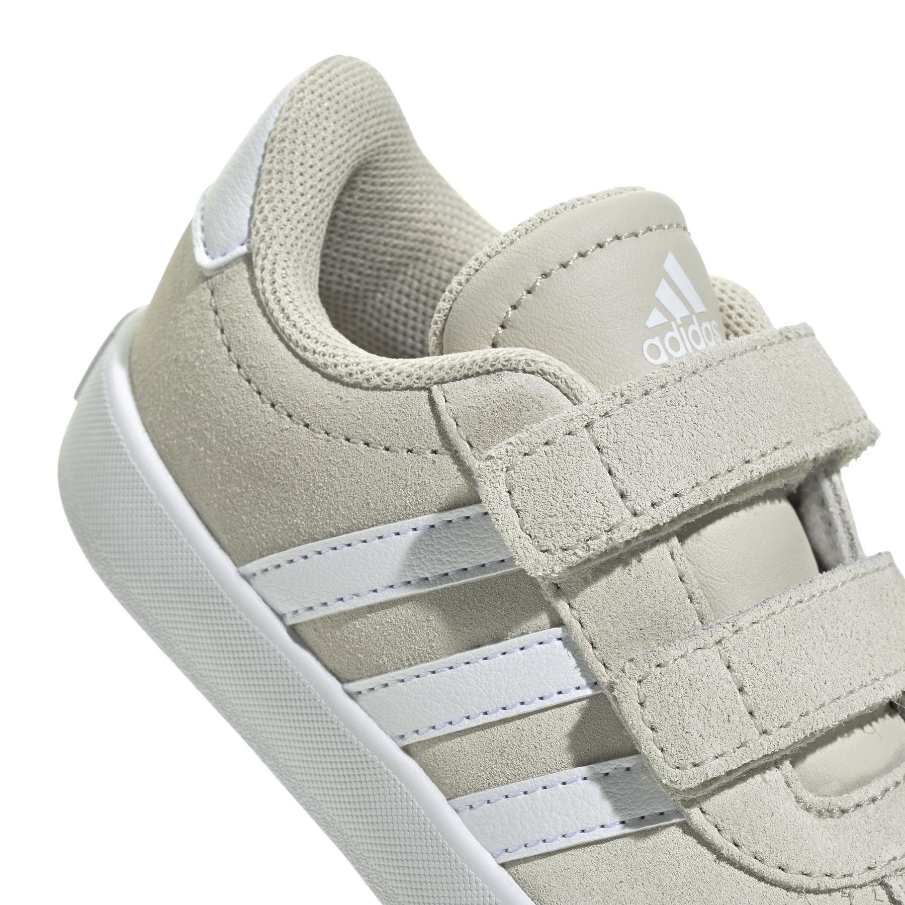 product/a/d/adidas_ie1447_9_footwear_photography_detail_view_2_white.jpg