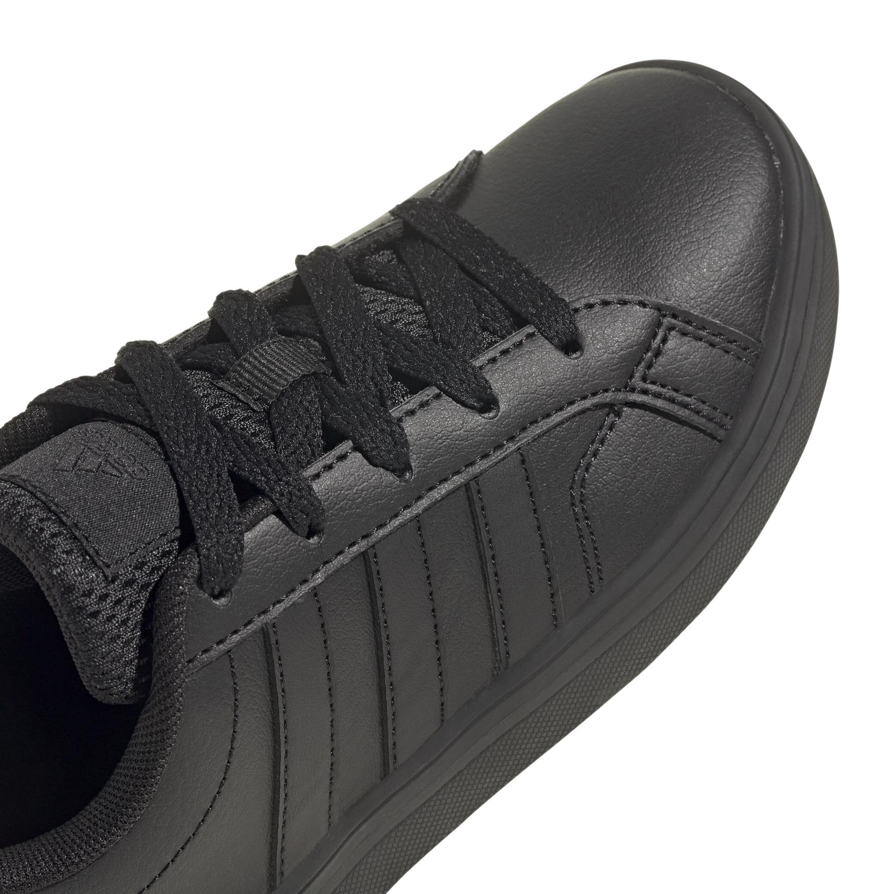 product/a/d/adidas_ie3467_9_footwear_photography_detail_view_2_white-nw052424.jpg