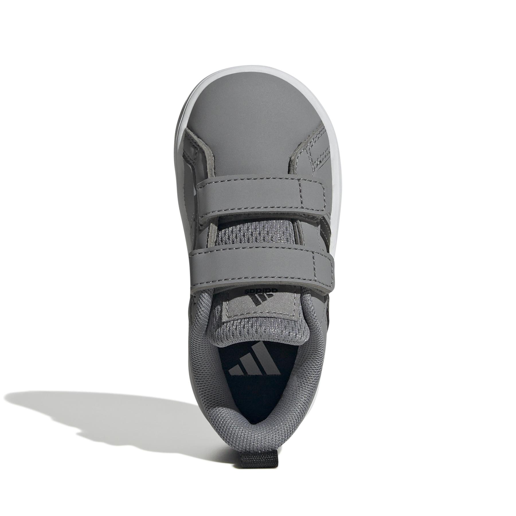 product/a/d/adidas_ie8890_3_footwear_photography_top_portrait_view_white.jpg