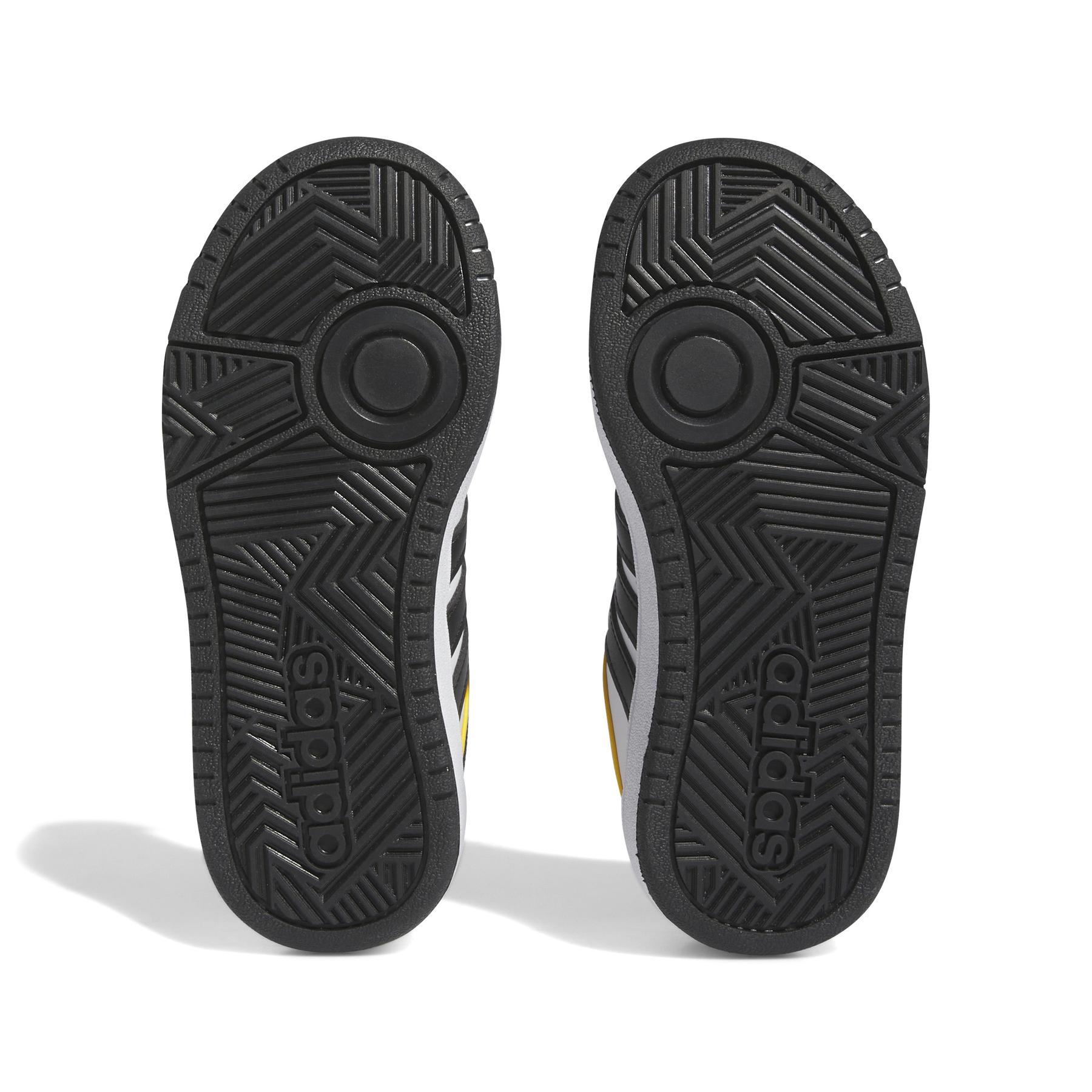 product/a/d/adidas_if2726_4_footwear_photography_bottom_view_white.jpg