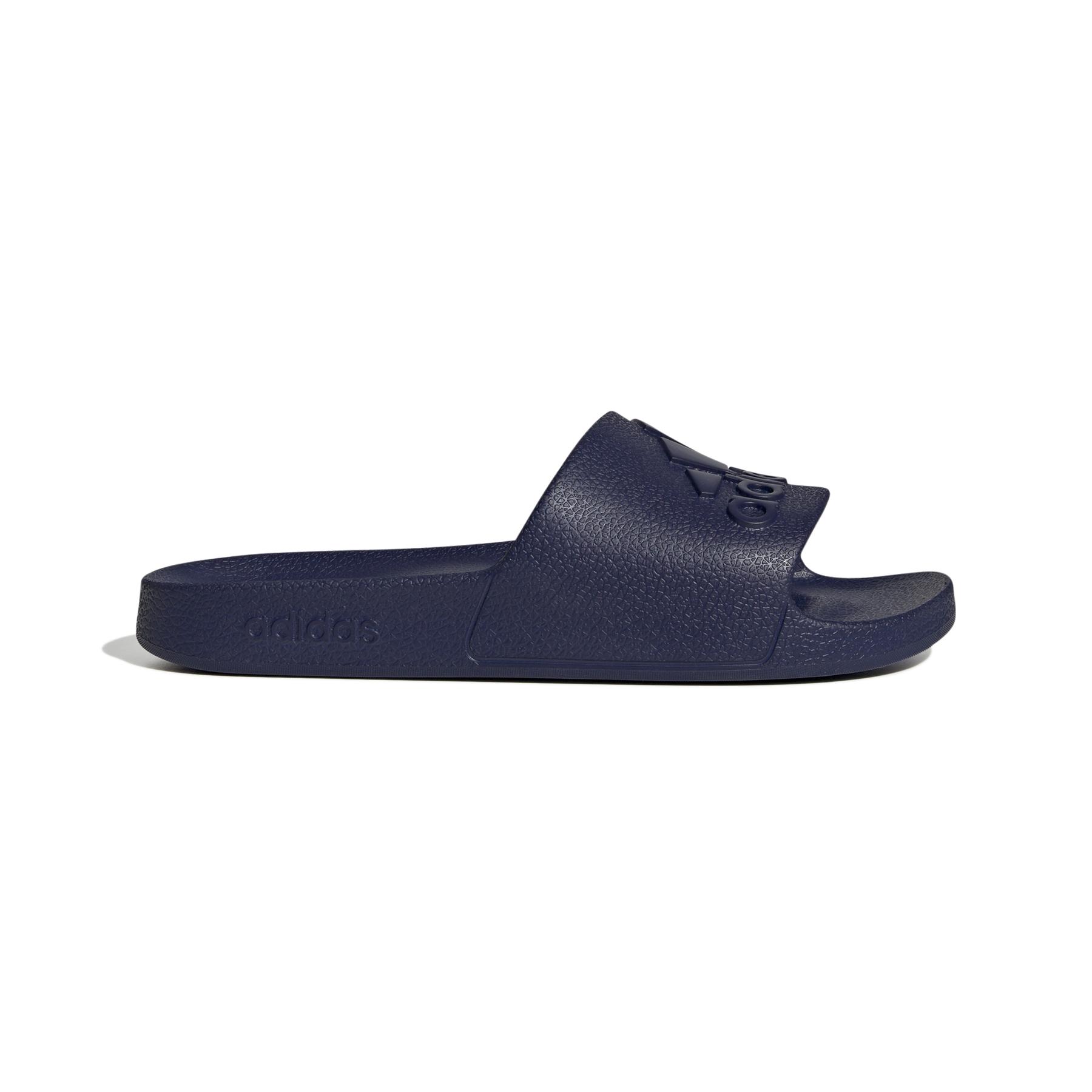 product/a/d/adidas_if7374_1_footwear_photography_side_lateral_center_view_white_bv.jpg