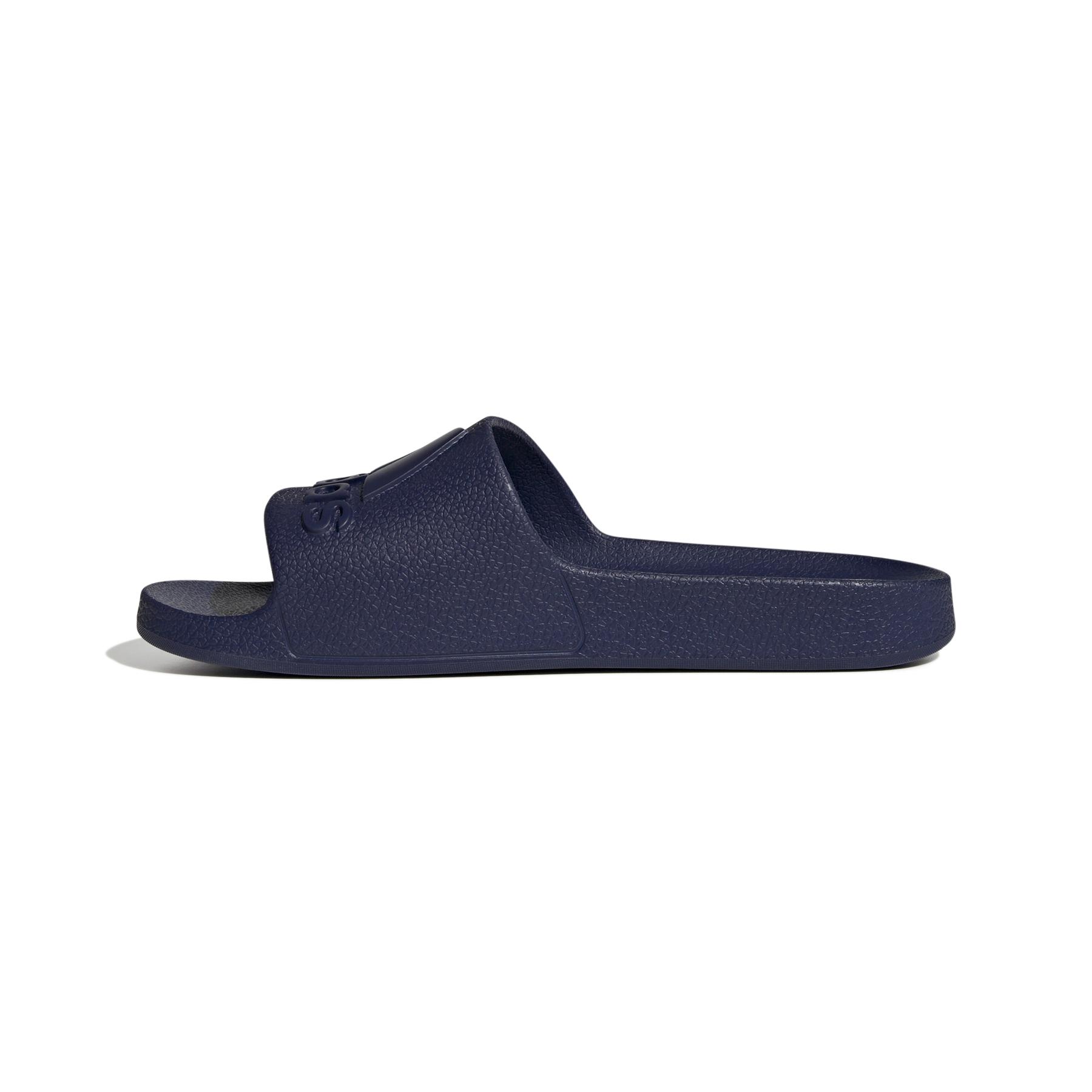product/a/d/adidas_if7374_5_footwear_photography_side_medial_center_view_white_bv.jpg