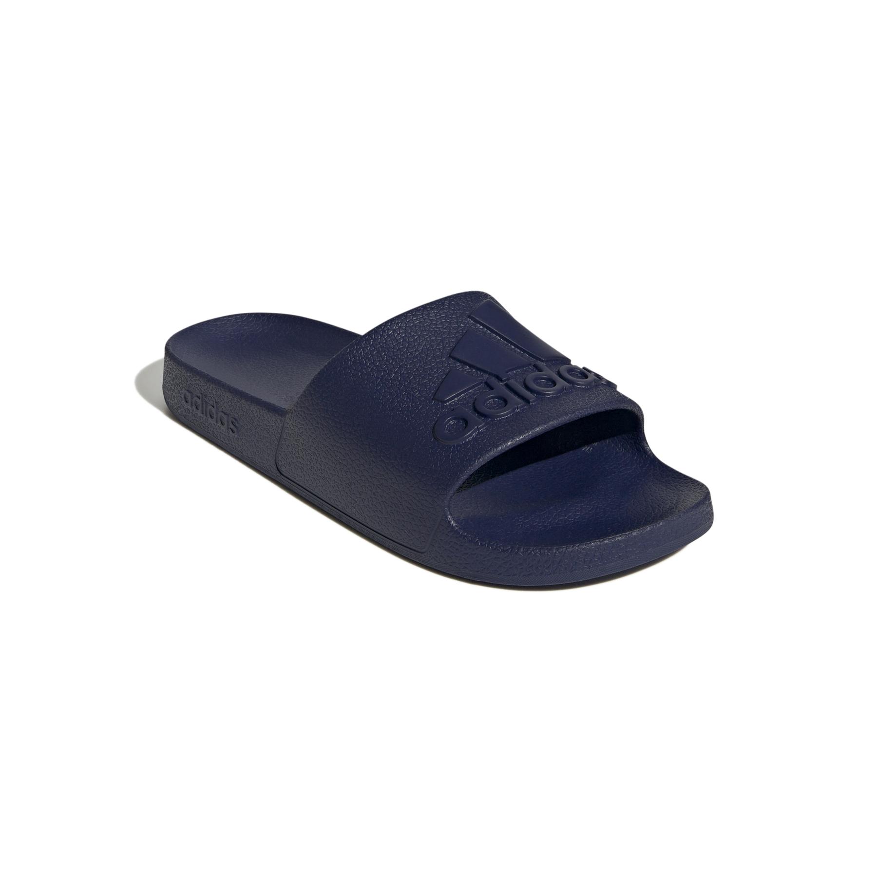 product/a/d/adidas_if7374_6_footwear_photography_front_lateral_top_view_white_bv.jpg
