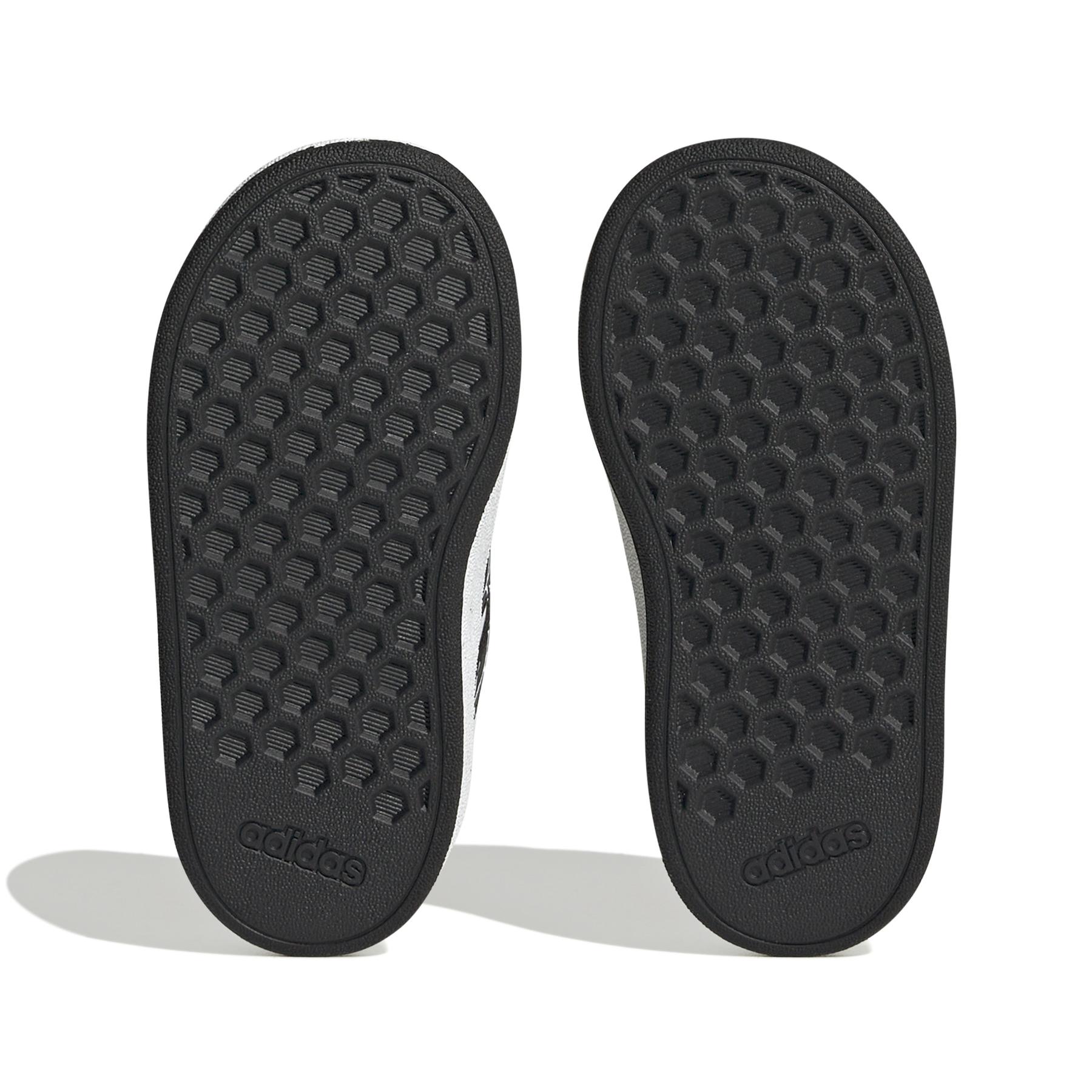 product/a/d/adidas_if9893_4_footwear_photography_bottom_view_white-030824x.jpg