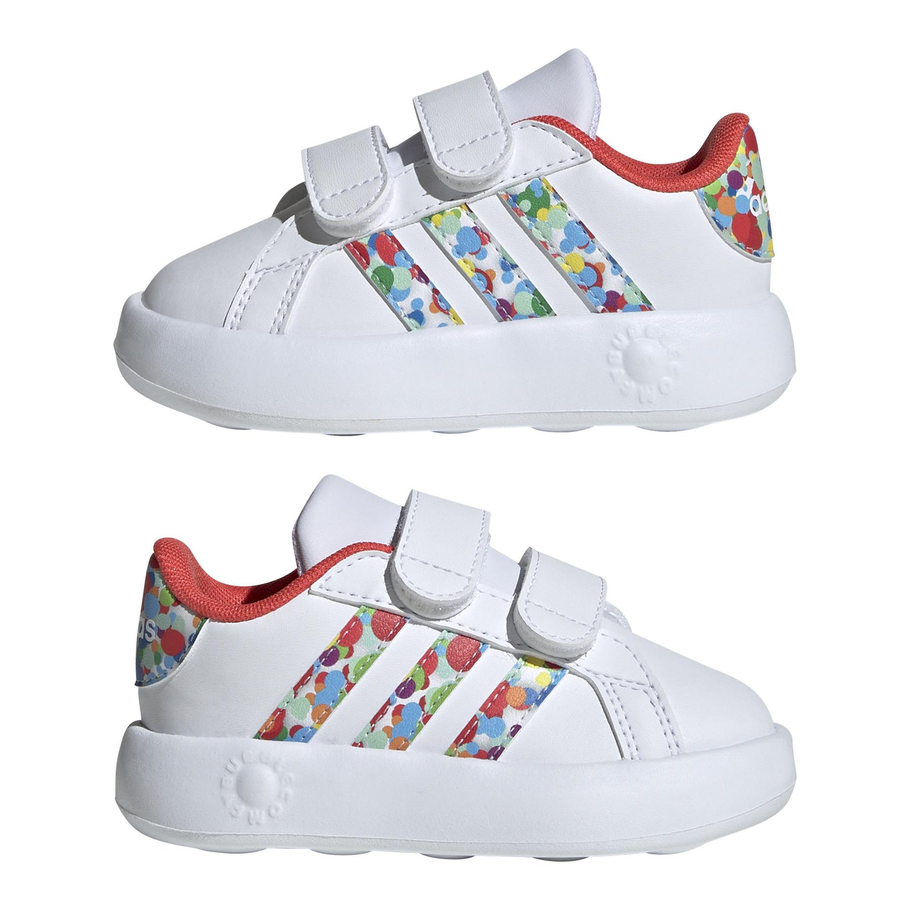 product/a/d/adidas_ig6498_10_footwear_photography_mirrored_pair_view_white.jpg