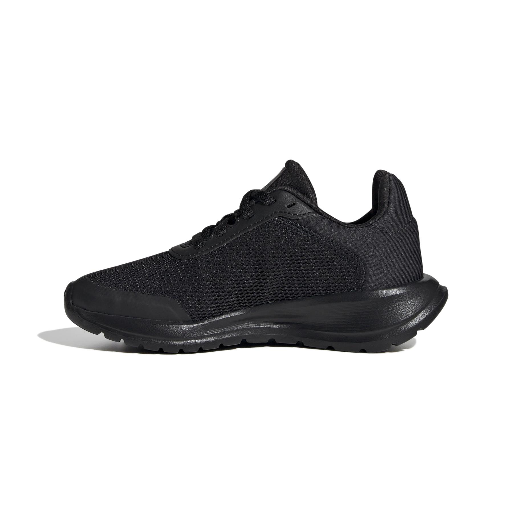 product/a/d/adidas_ig8572_5_footwear_photography_side_medial_center_view_white.jpg