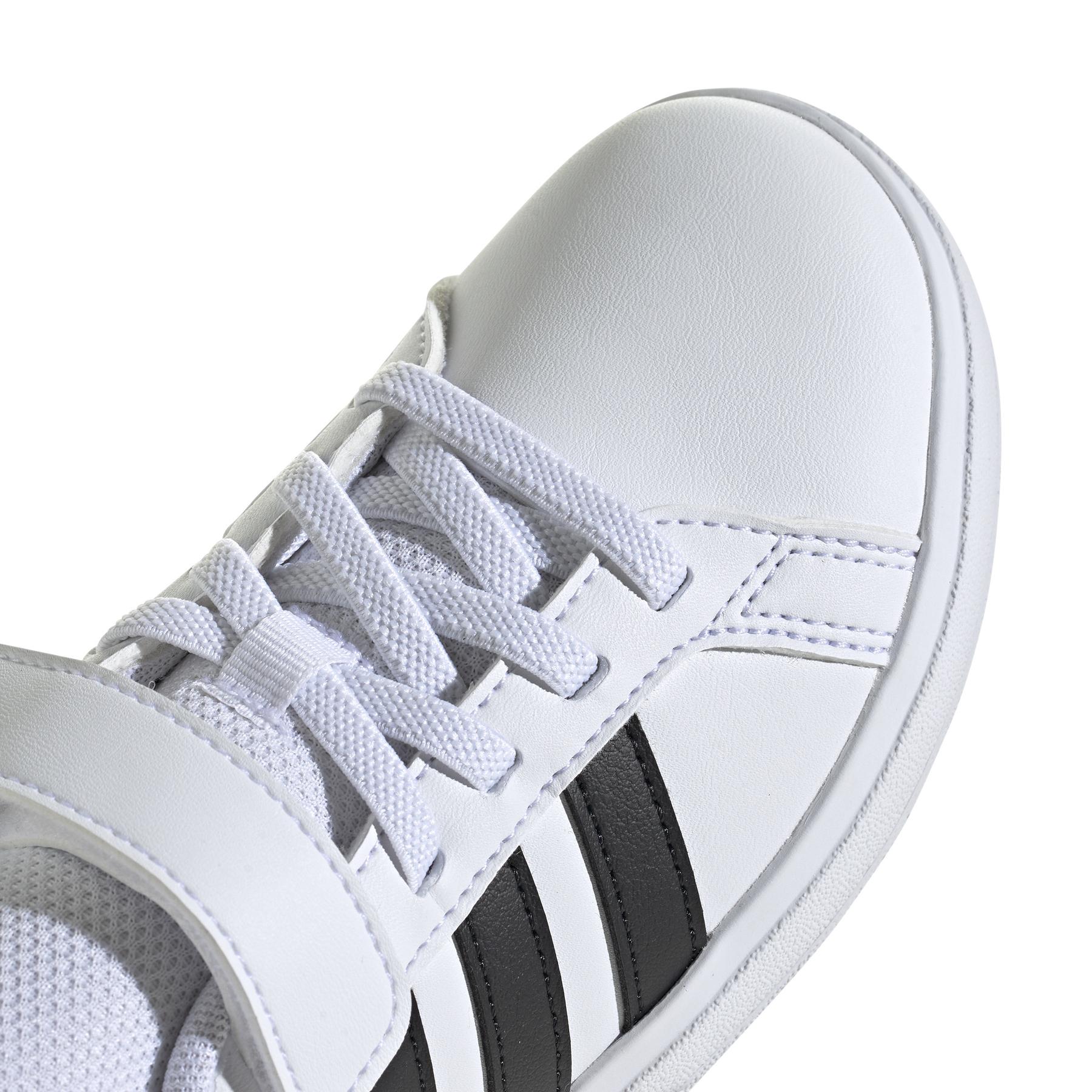 product/a/d/adidas_ih5529_9_footwear_photography_detail_view_2_white.jpg