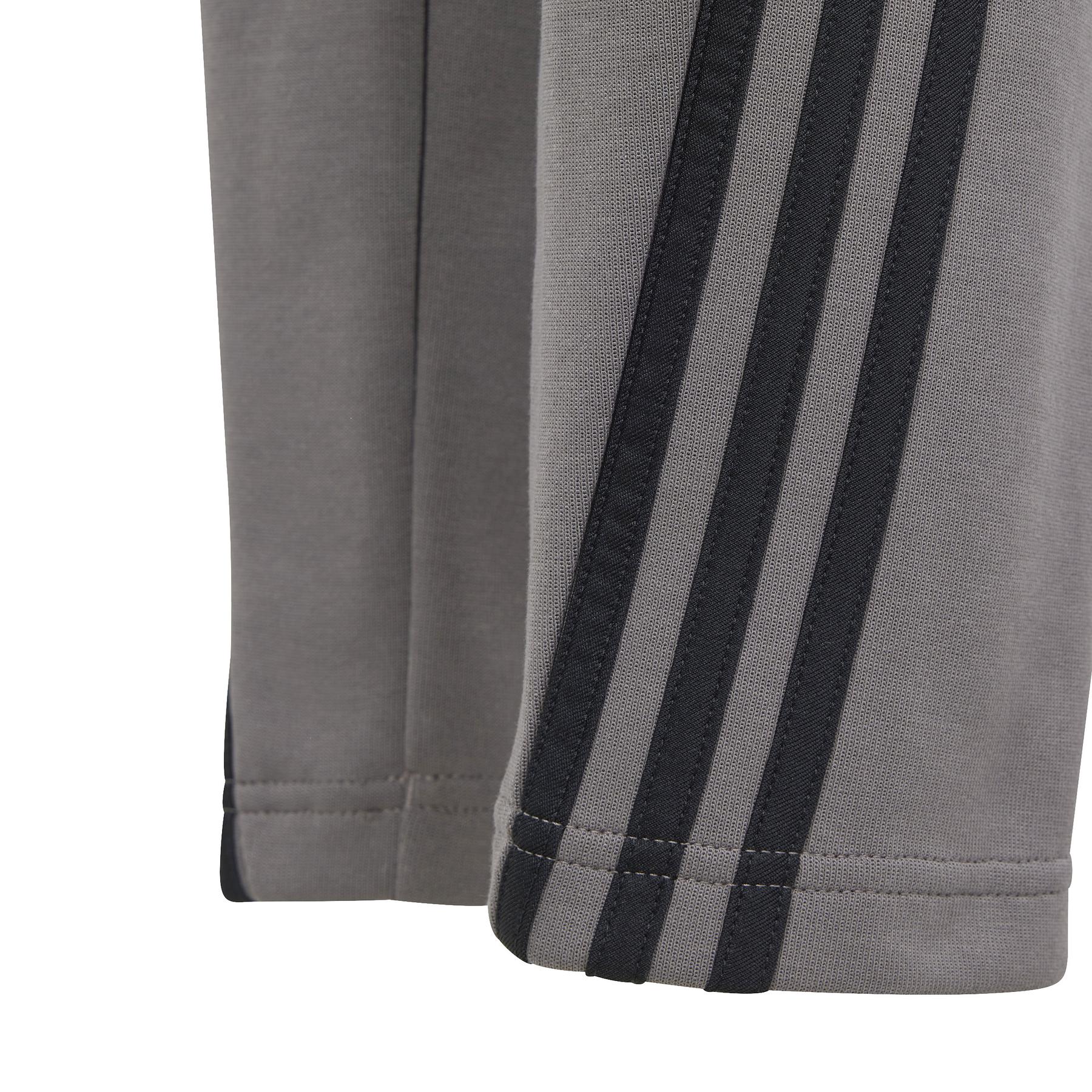 product/a/d/adidas_is4419_5_apparel_photography_detail_view_2_white.jpg