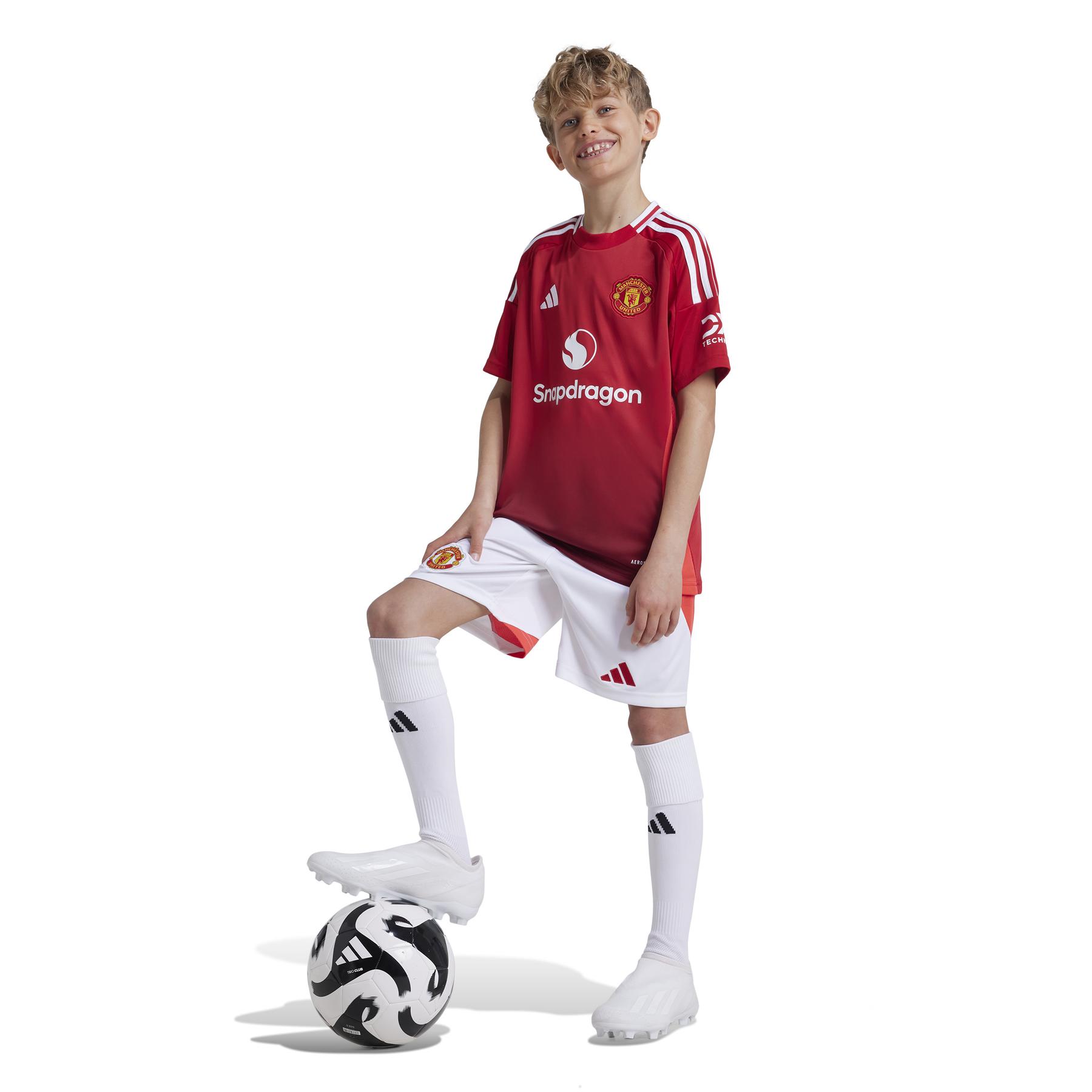 product/a/d/adidas_it1972_4_apparel_on_model_walking_view_white.jpg