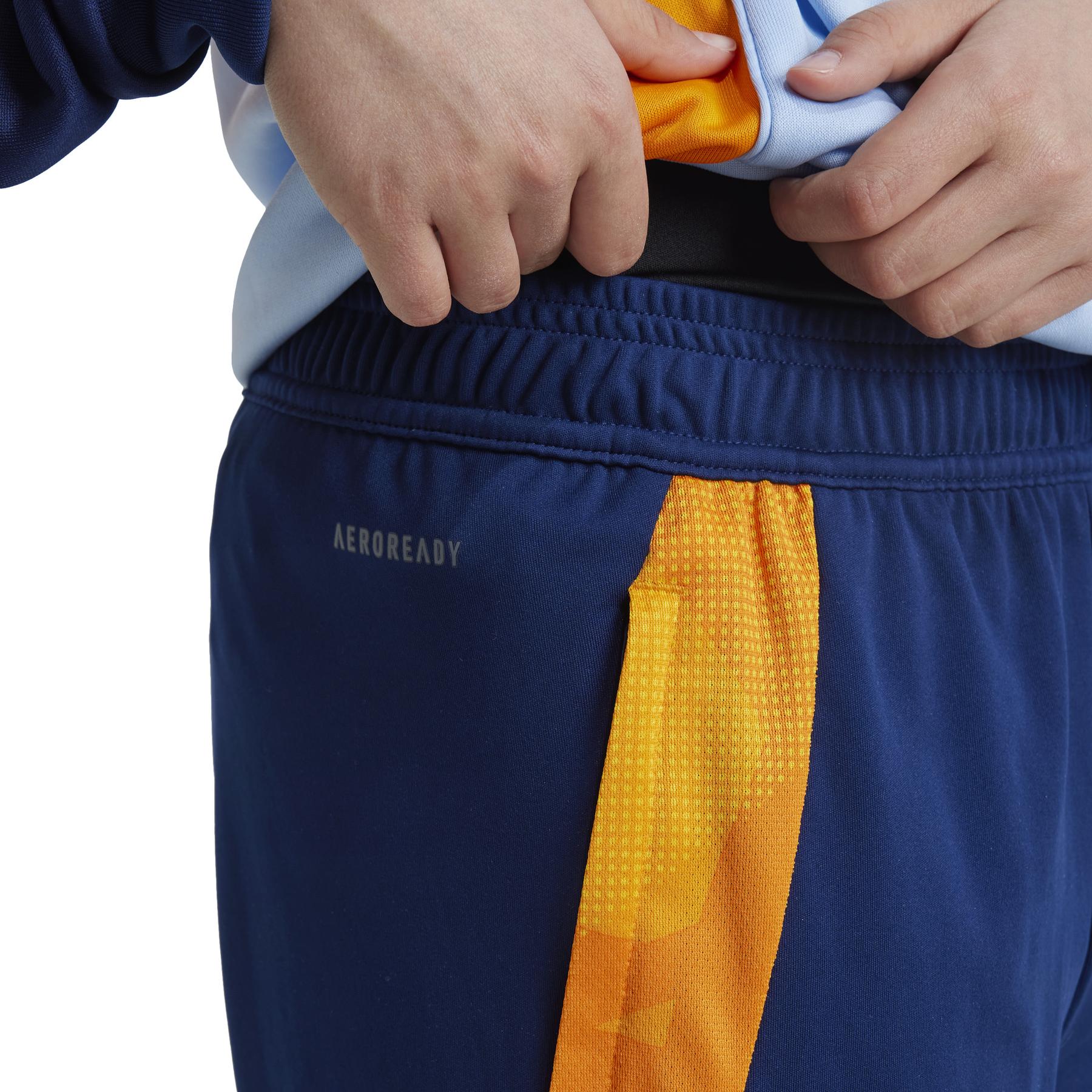 product/a/d/adidas_it5120_4_apparel_on_model_detail_view_1_white.jpg