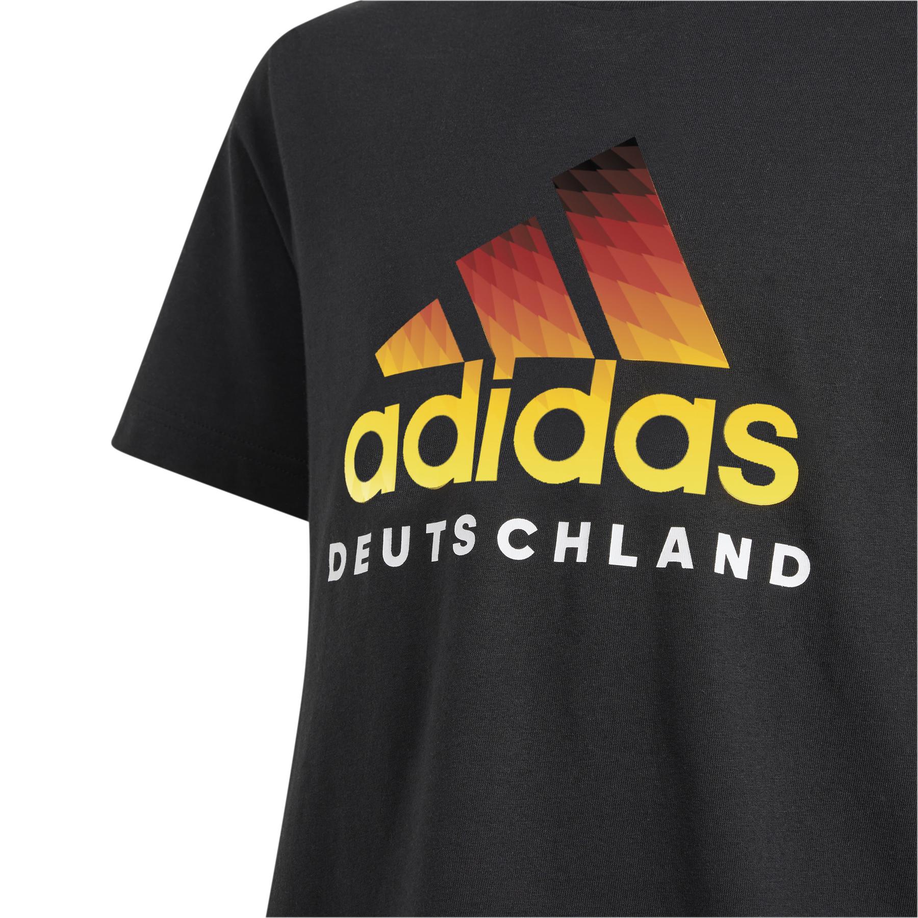 product/a/d/adidas_iu2093_4_apparel_photography_detail_view_1_white.jpg