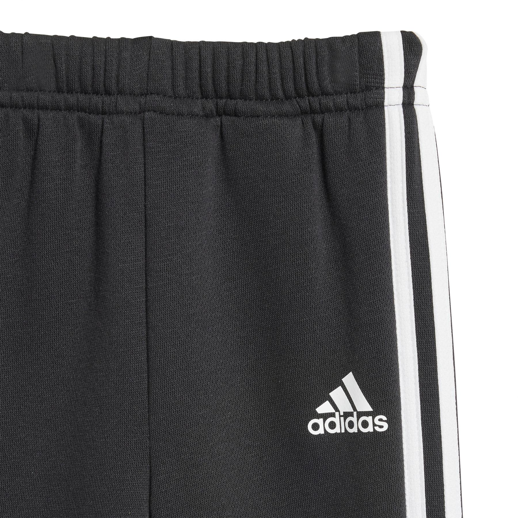 product/a/d/adidas_iw3491_5_apparel_photography_detail_view_3_white.jpg