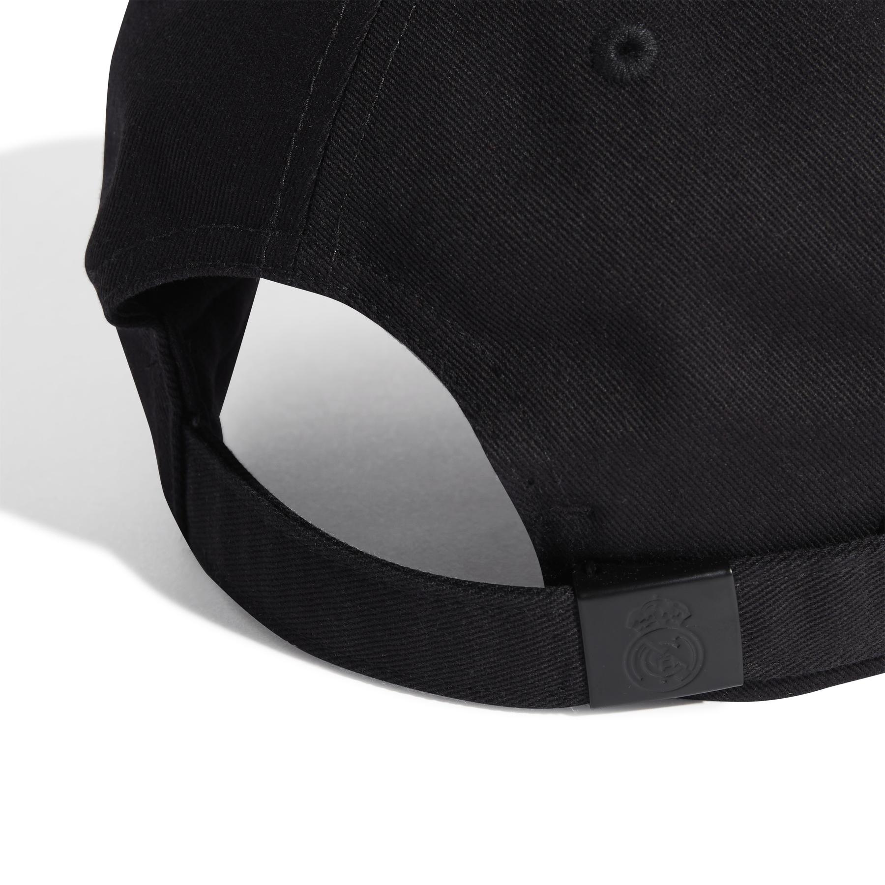 product/a/d/adidas_iy0451_3_hardware_photography_detail_view_2_white.jpg