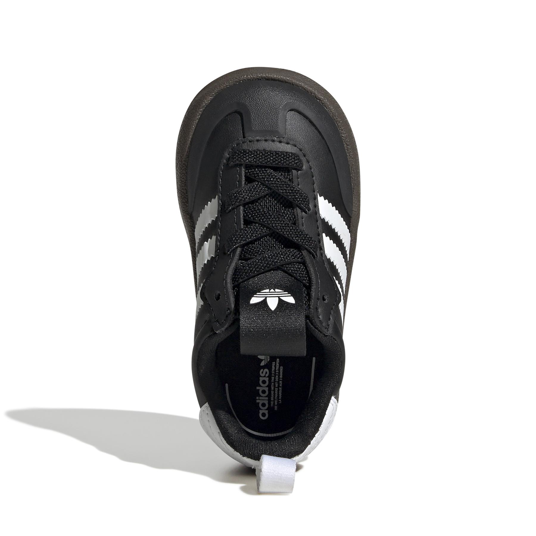 product/a/d/adidas_jh5201_3_footwear_photography_top_portrait_view_white.jpg