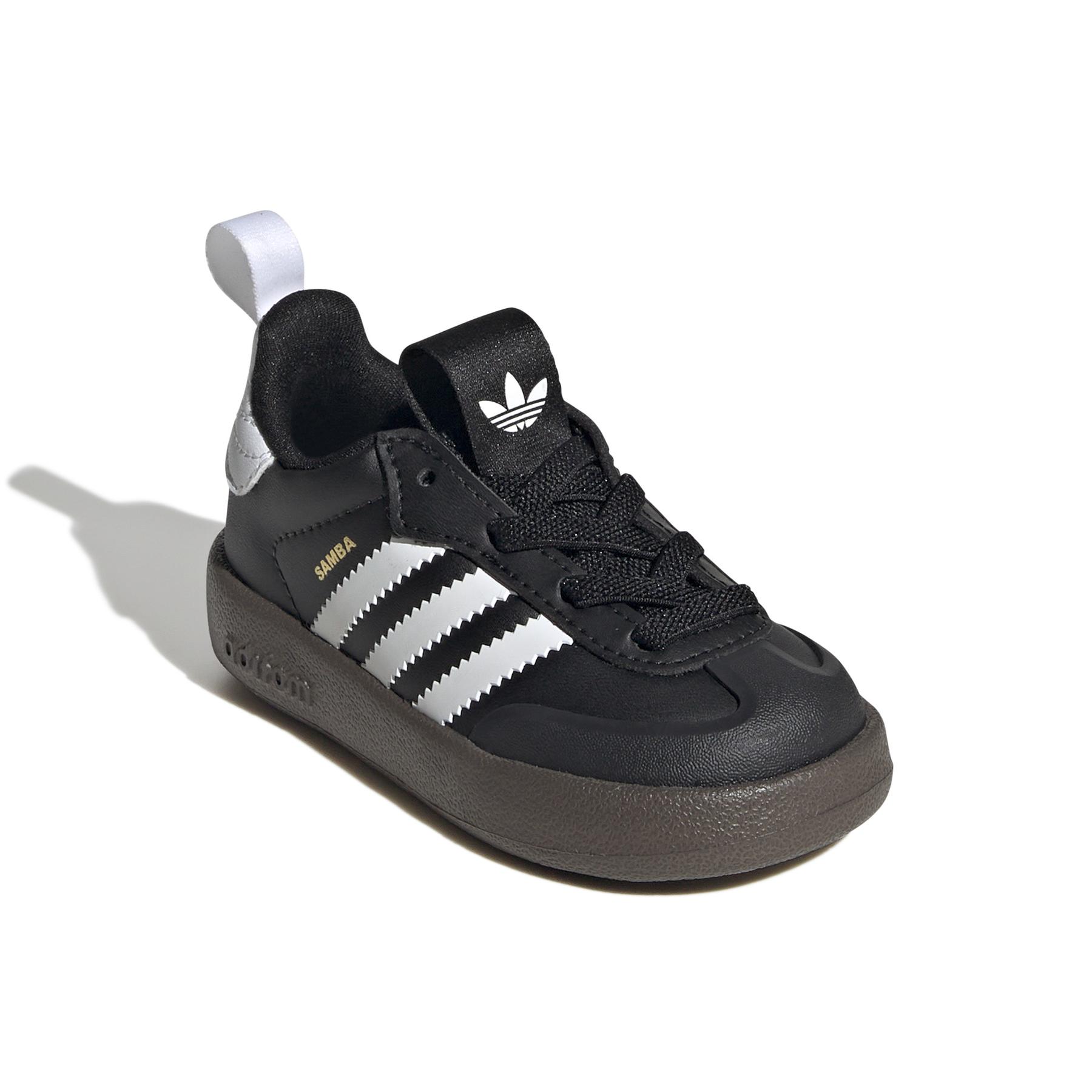 product/a/d/adidas_jh5201_6_footwear_photography_front_lateral_top_view_white.jpg