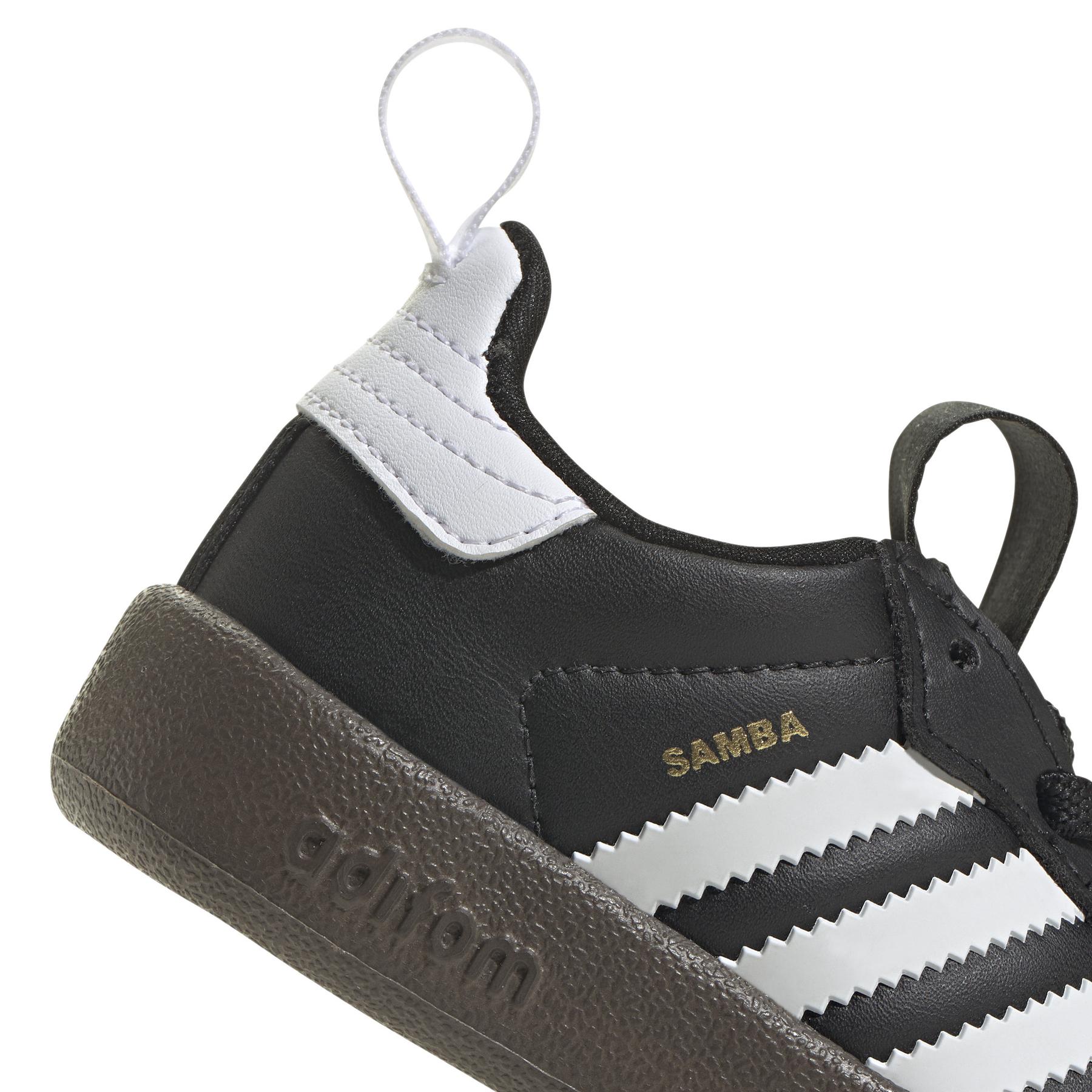 product/a/d/adidas_jh5201_8_footwear_photography_detail_view_1_white.jpg