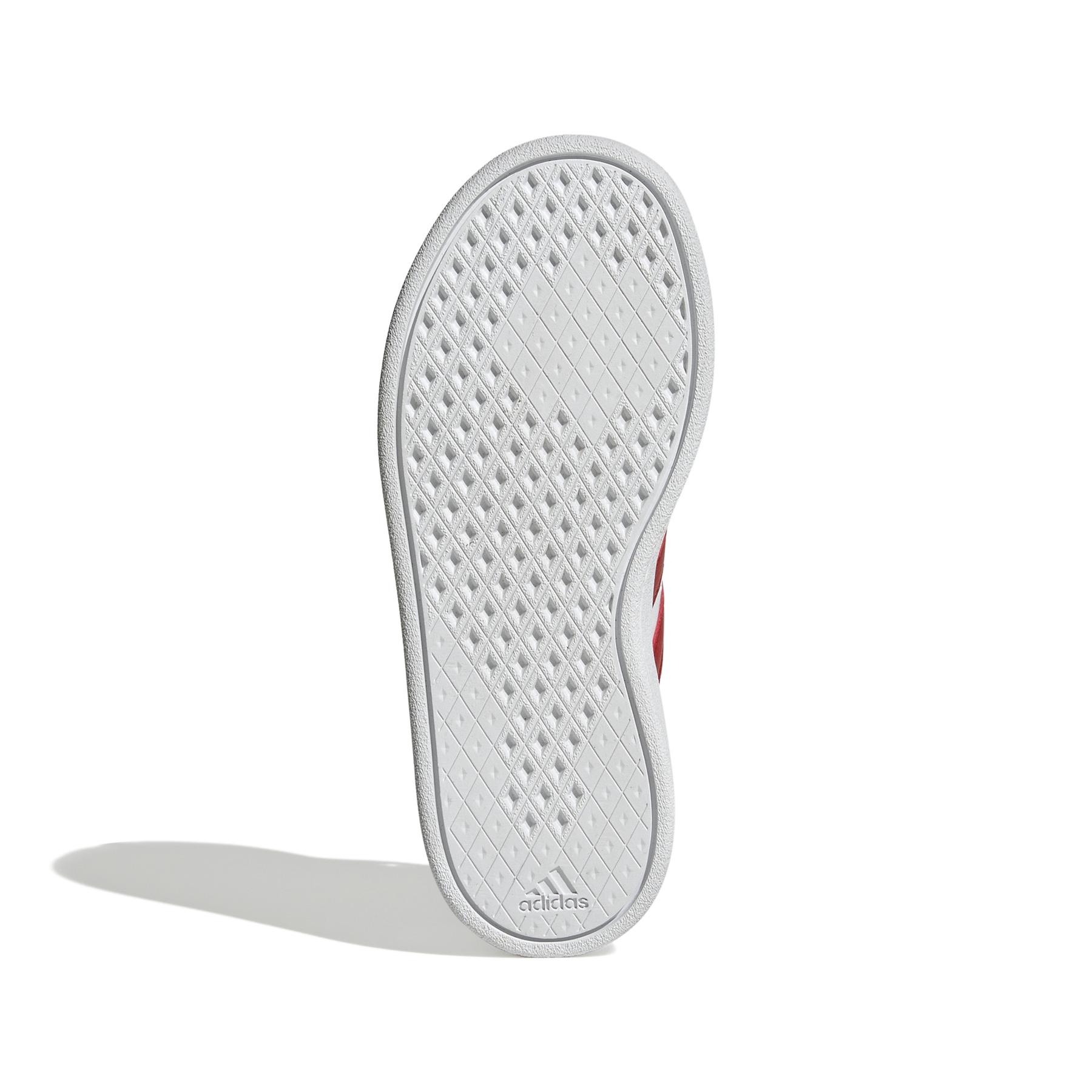 product/a/d/adidas_jh6676_4_footwear_photography_bottom_view_white.jpg