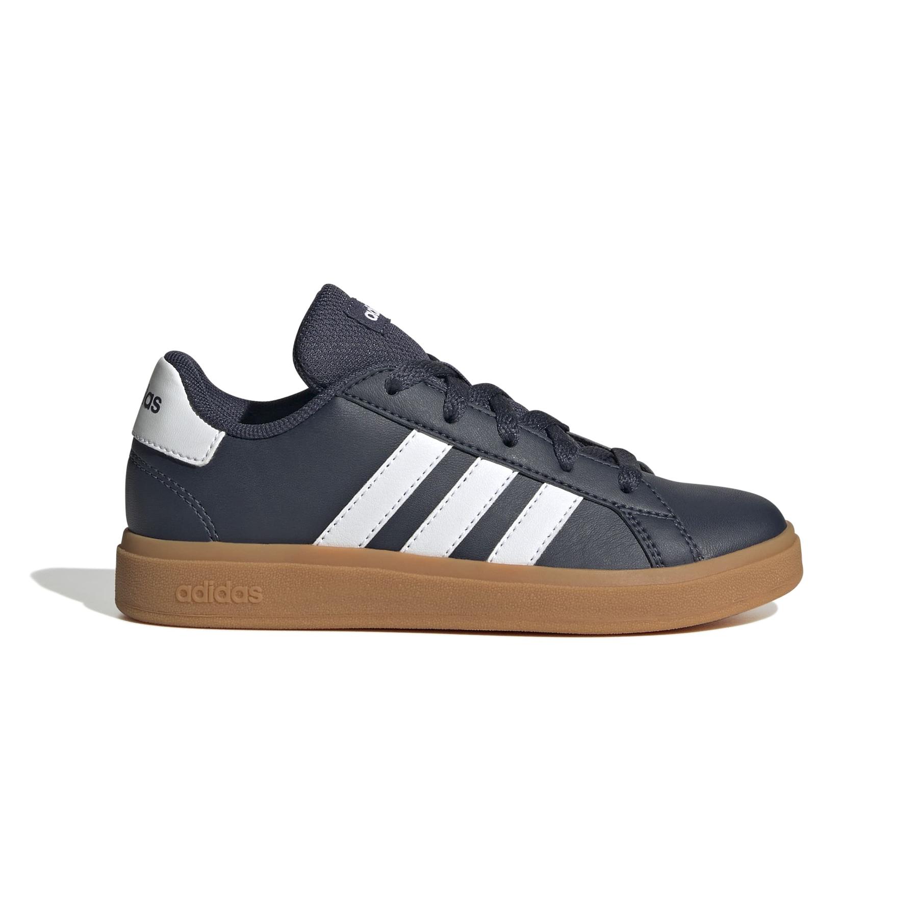 product/a/d/adidas_ji0970_1_footwear_photography_side_lateral_center_view_white-nw091625.jpg