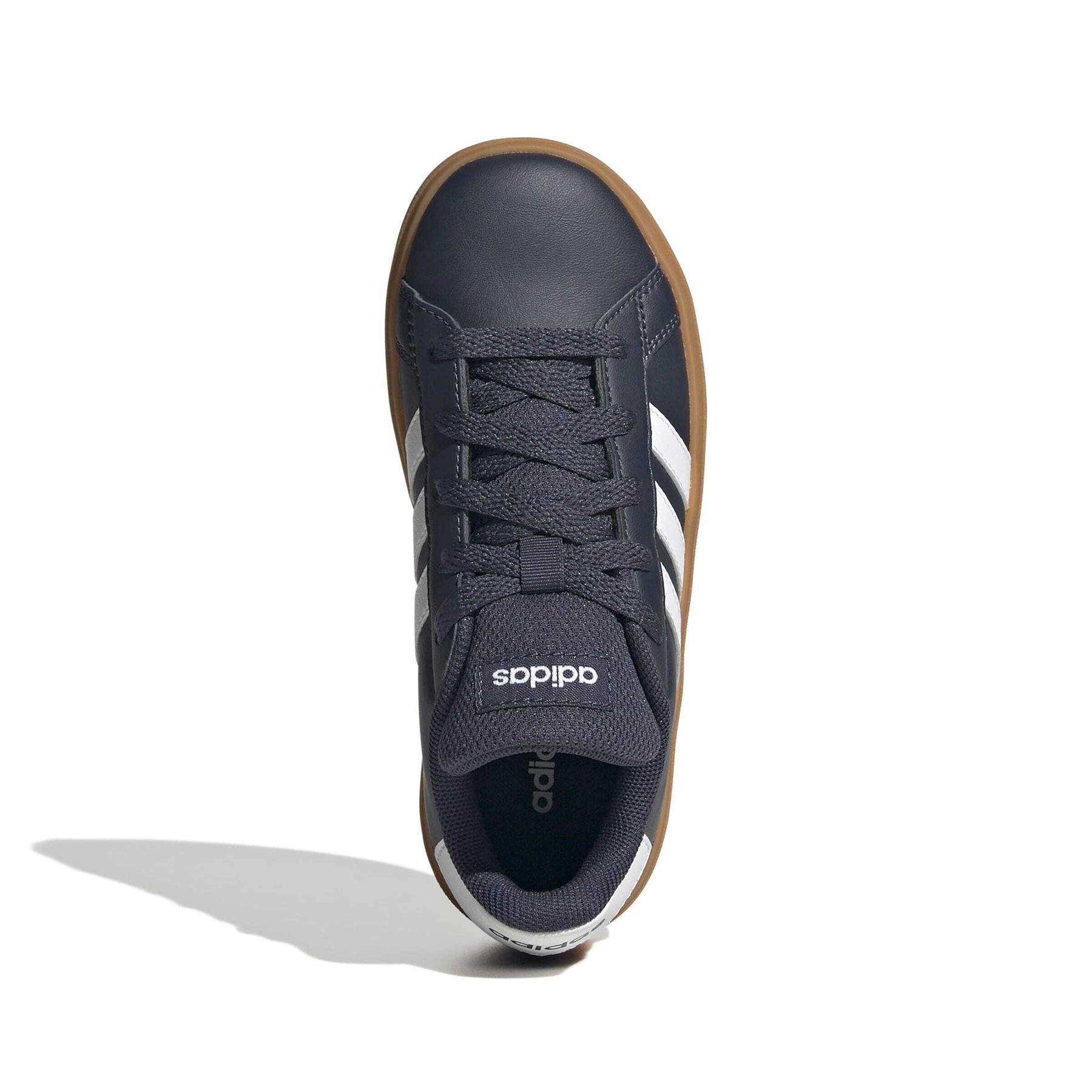product/a/d/adidas_ji0970_3_footwear_photography_top_portrait_view_white-nw091625.jpg