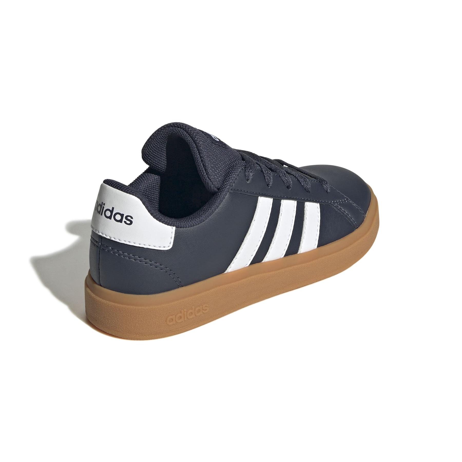 product/a/d/adidas_ji0970_7_footwear_photography_back_lateral_top_view_white-nw091625.jpg
