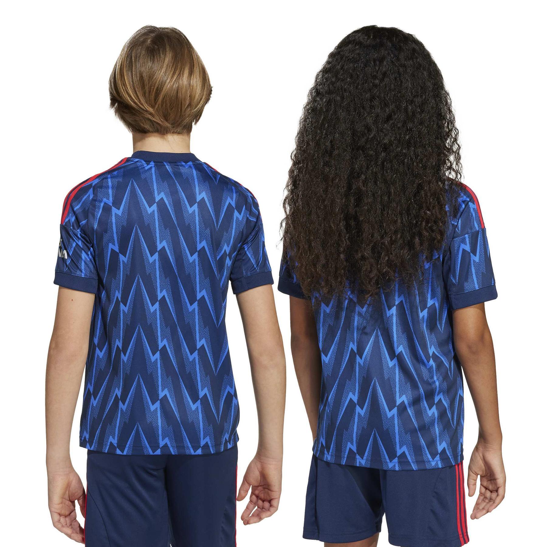 product/a/d/adidas_ji9550_8_apparel_on_model_standard_unisex_back_view_white.jpg