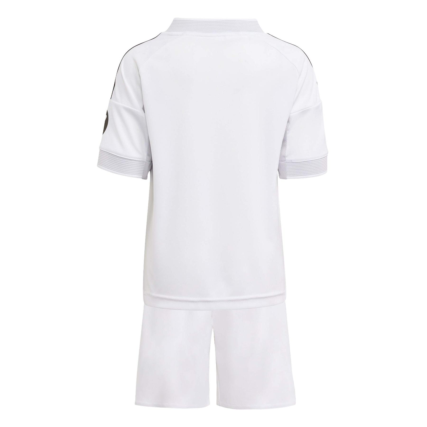 product/a/d/adidas_jn8870_3_apparel_photography_back_center_view_white.jpg