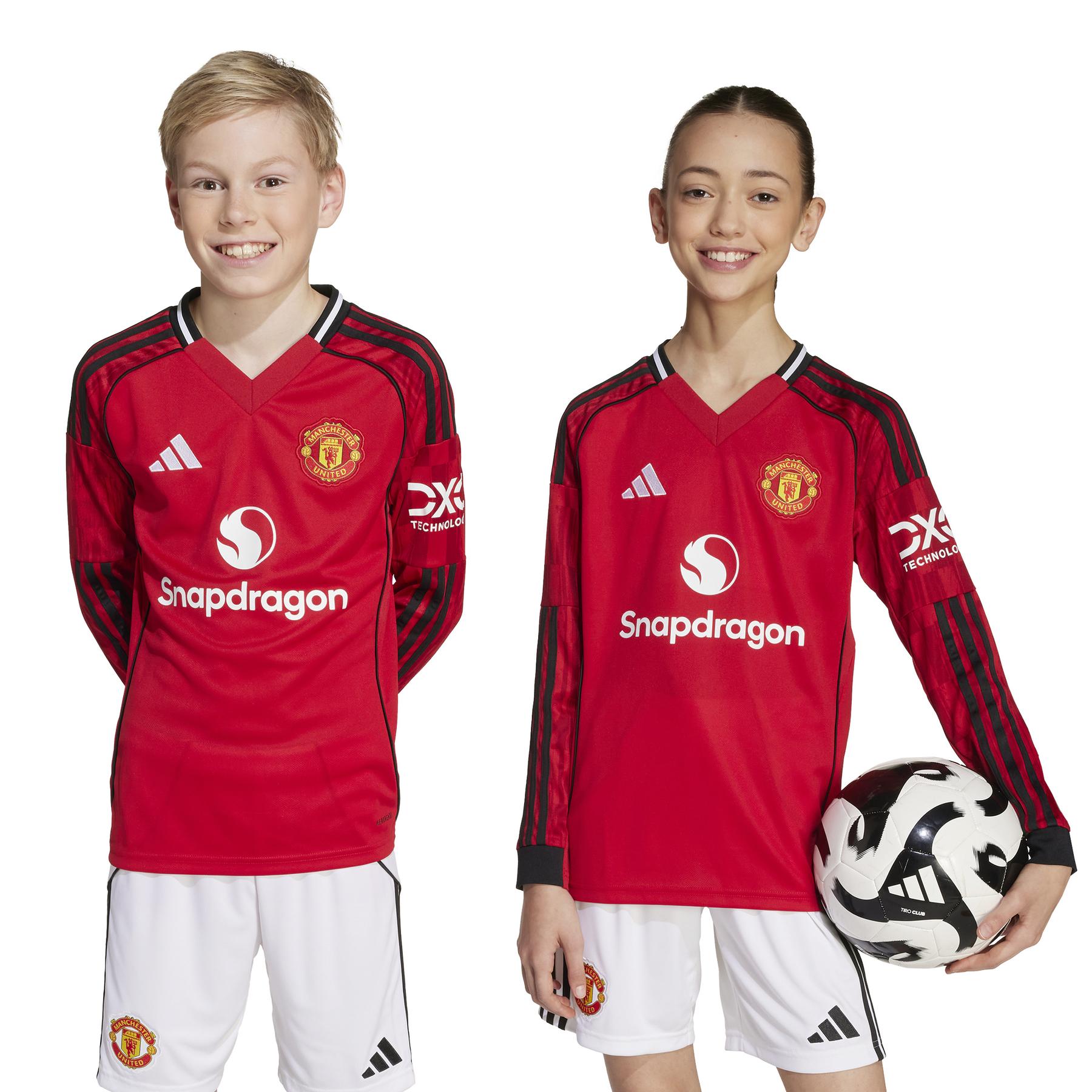 product/a/d/adidas_jp3014_mufred_9.jpg