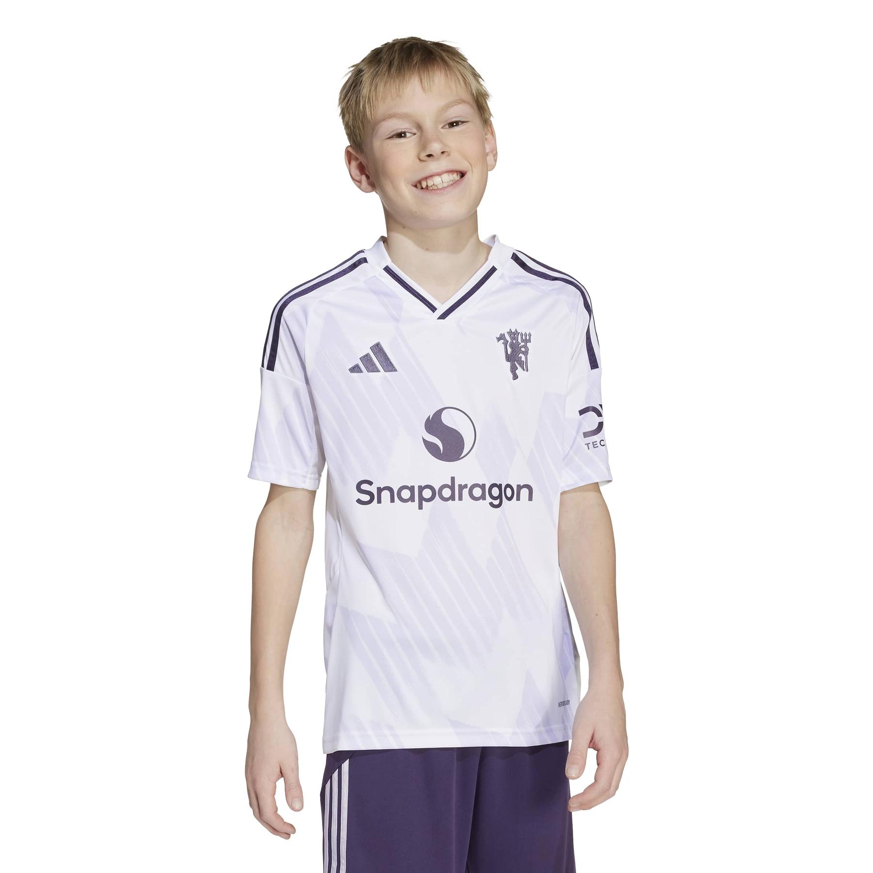 product/a/d/adidas_jp3030_3_apparel_on_model_standard_view_white.jpg