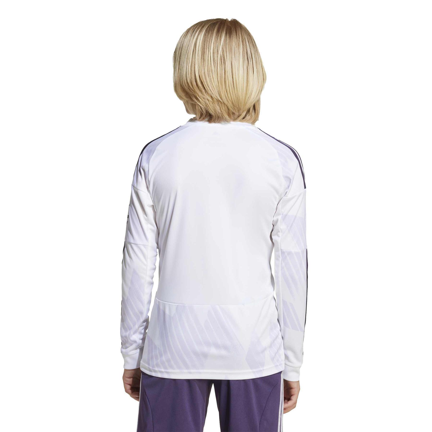 product/a/d/adidas_jp3031_4_apparel_on_model_back_view_white.jpg