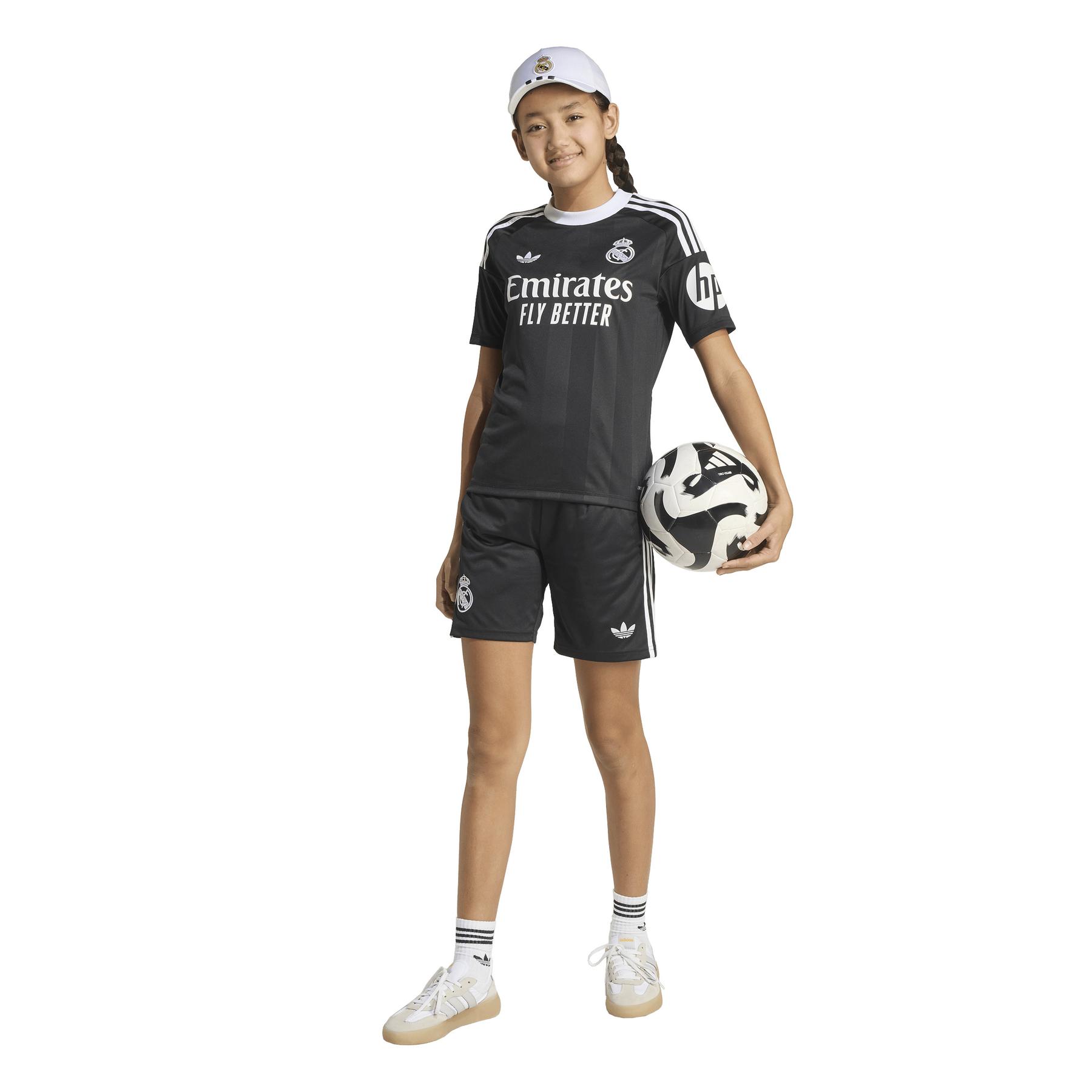 product/a/d/adidas_jp4177_black_8.jpg