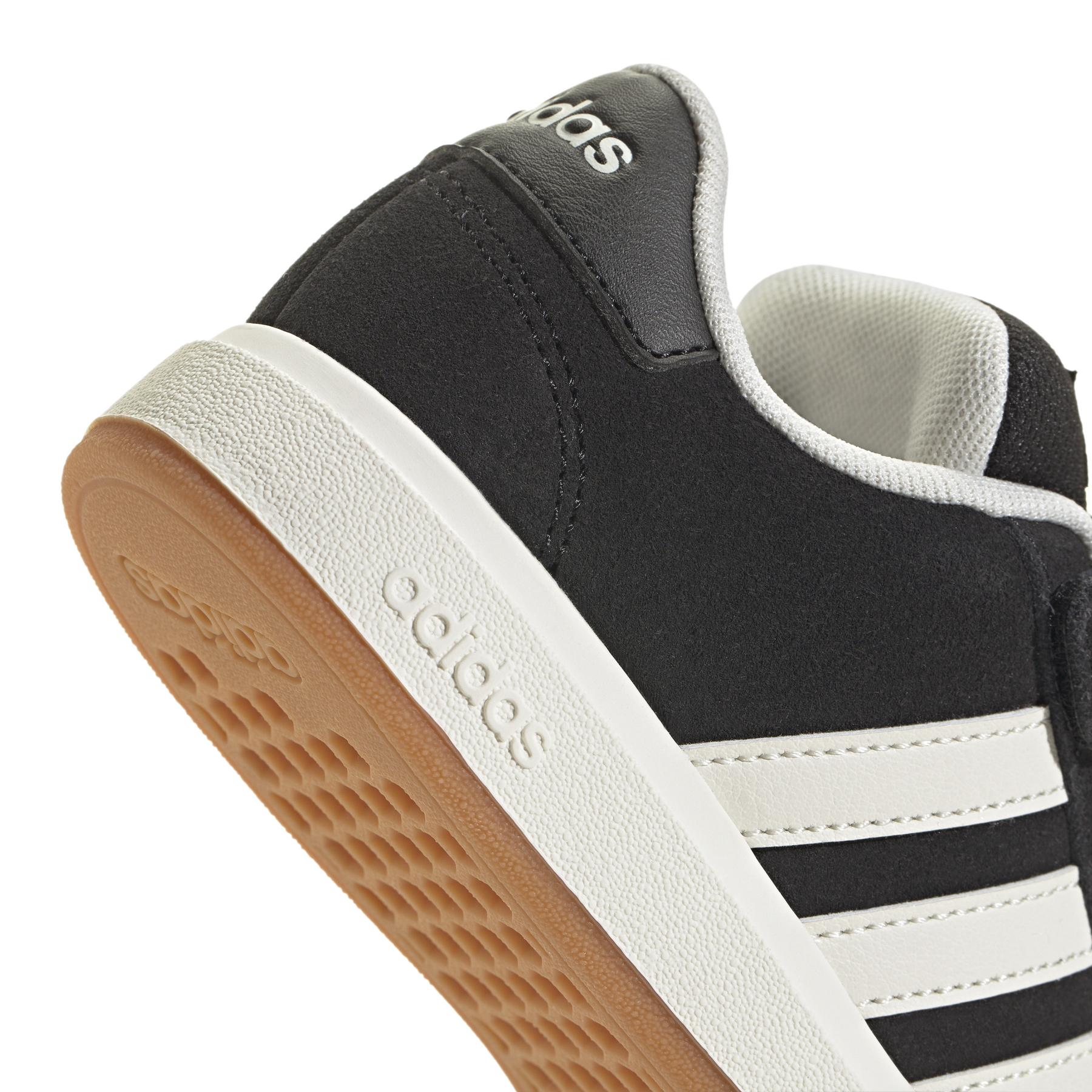 product/a/d/adidas_jp5896_cblack-owhite-gum10_9.jpg