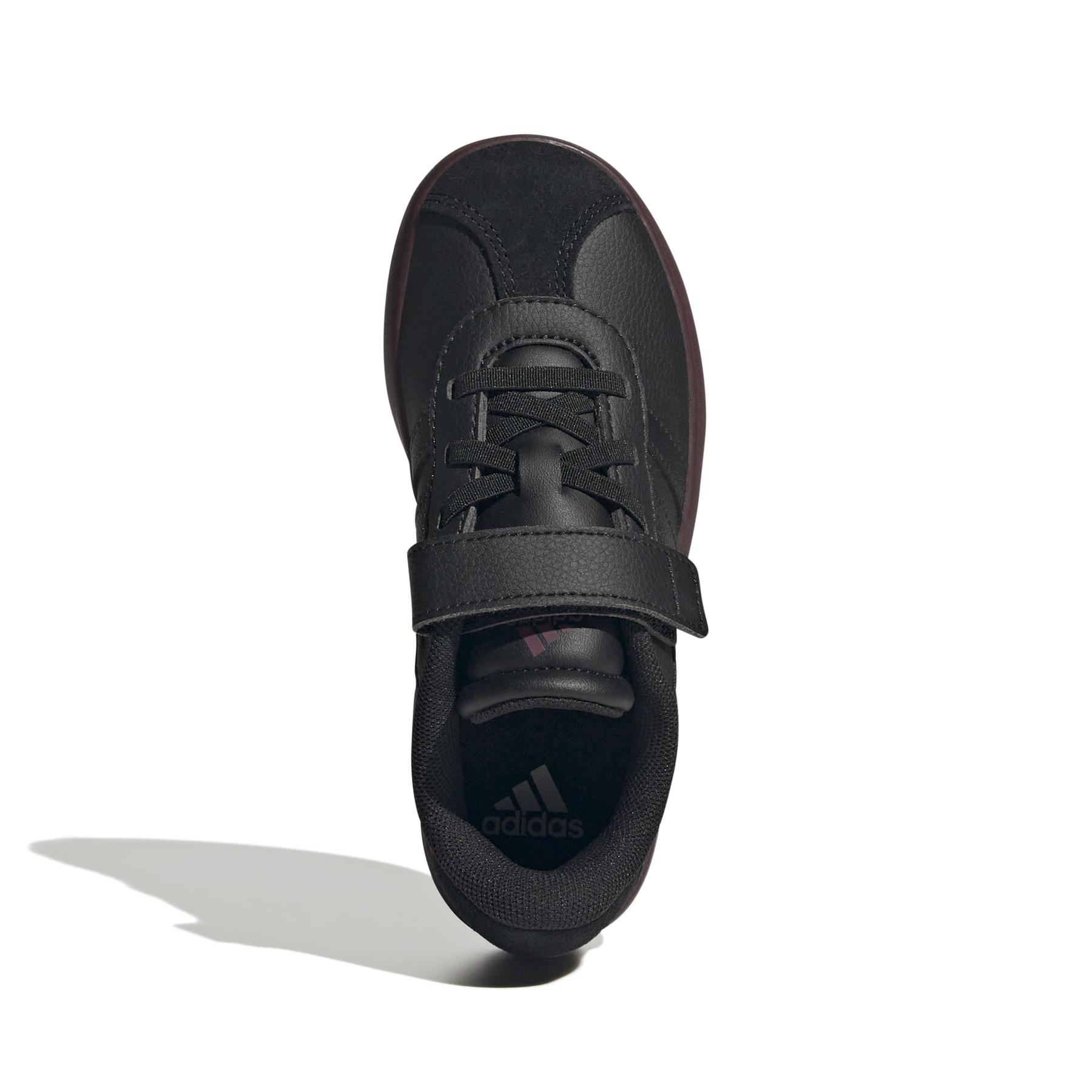 product/a/d/adidas_jp7850_3_footwear_photography_top_portrait_view_white-nw091625.jpg
