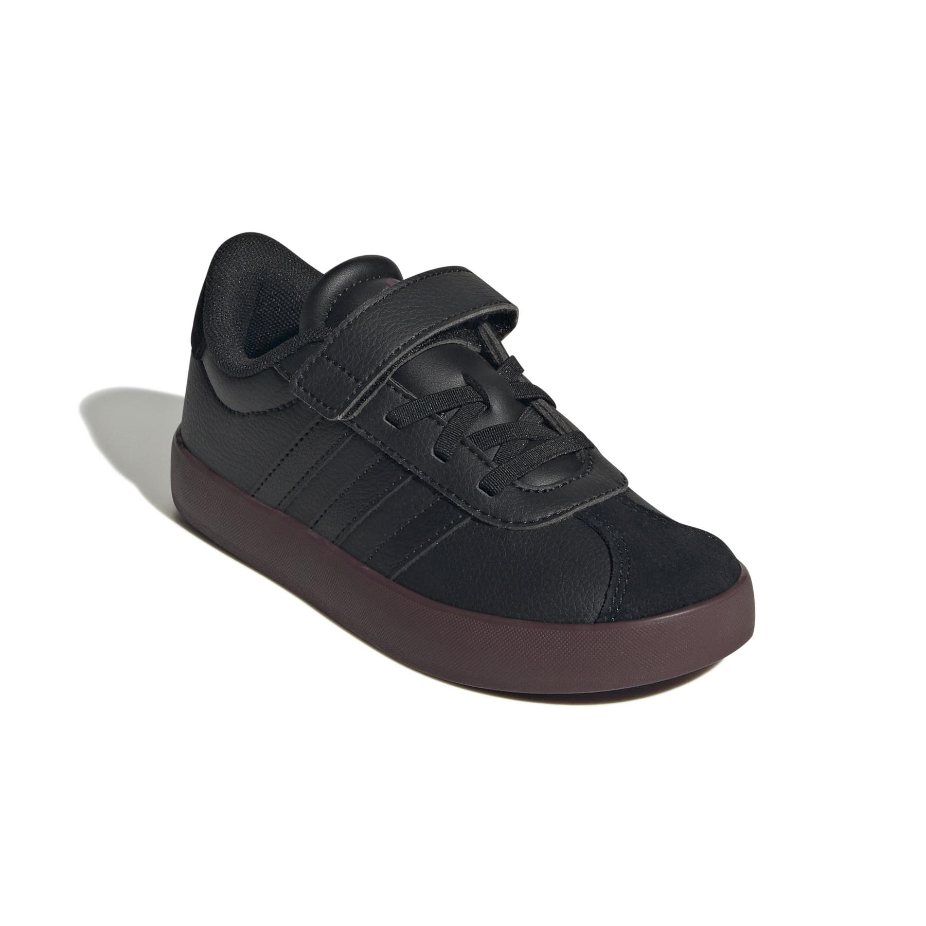 product/a/d/adidas_jp7850_6_footwear_photography_front_lateral_top_view_white-nw091625.jpg