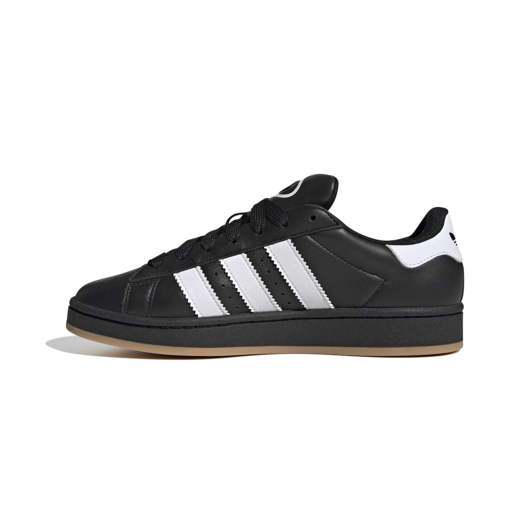 product/a/d/adidas_jp9997_5_footwear_photography_side_medial_center_view_white.jpg