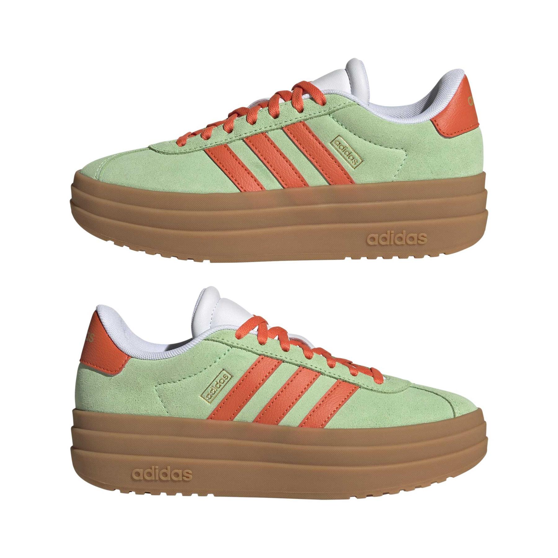 product/a/d/adidas_jq4557_10_footwear_photography_mirrored_pair_view_white-nw091625.jpg