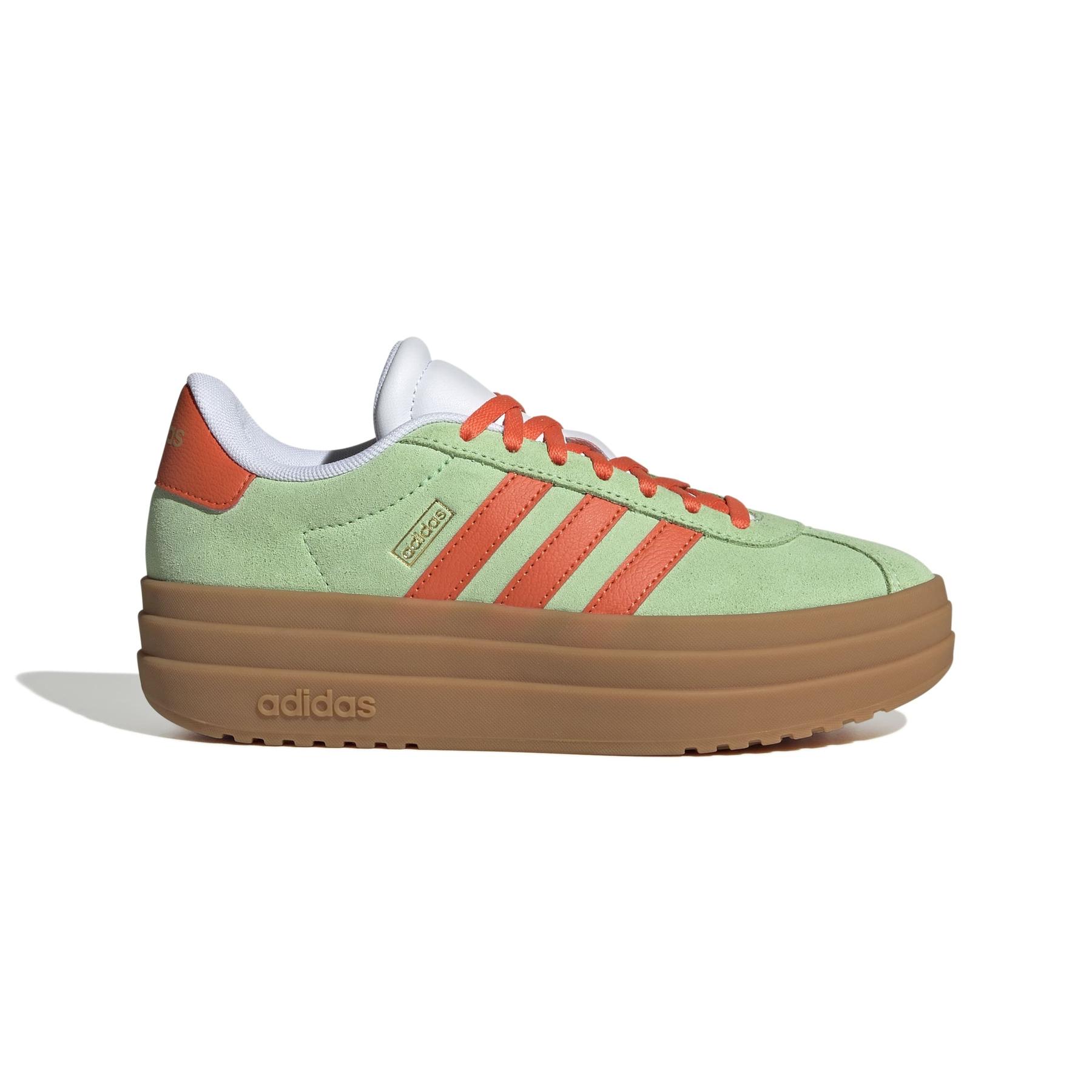 product/a/d/adidas_jq4557_1_footwear_photography_side_lateral_center_view_white-nw091625.jpg