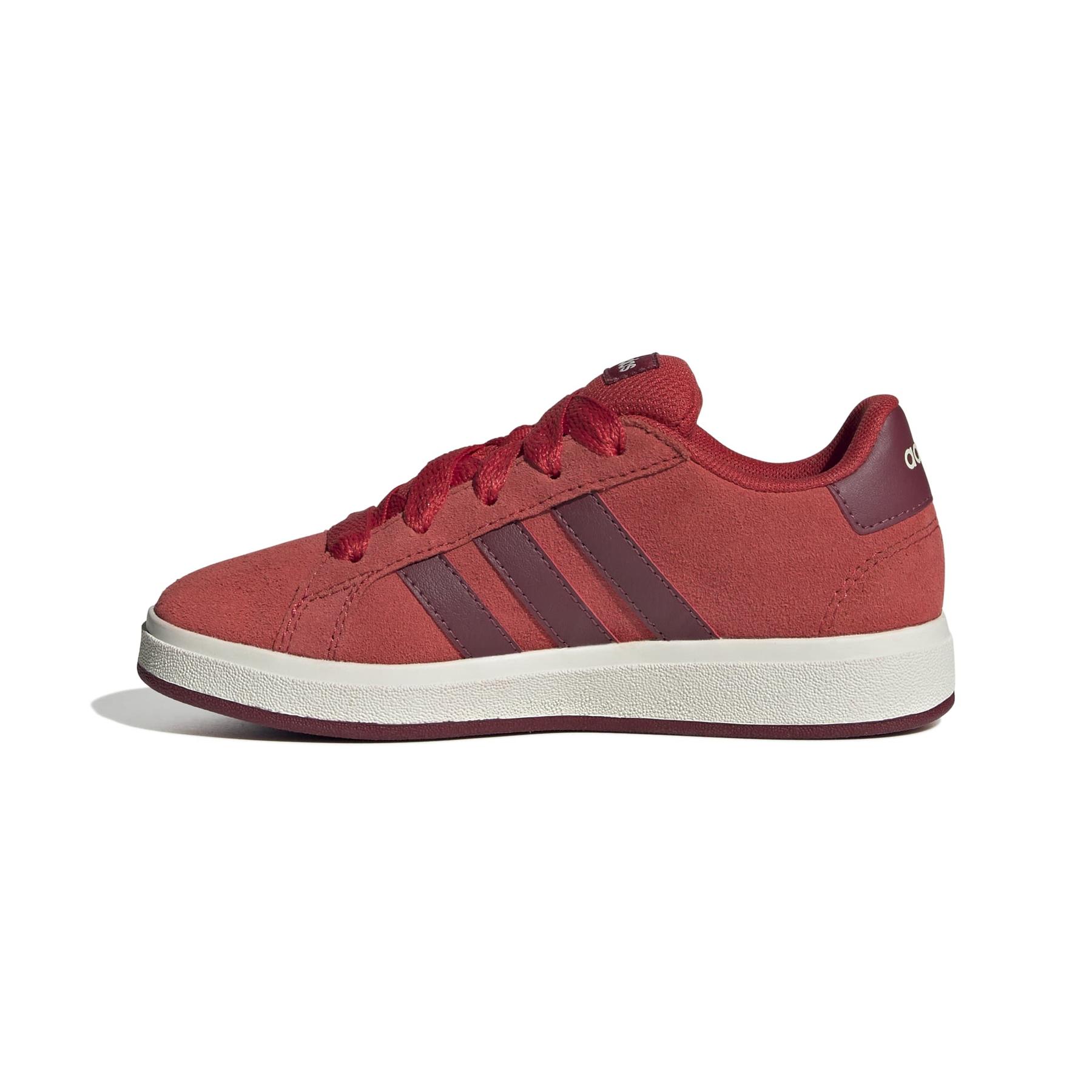 product/a/d/adidas_jq5654_5_footwear_photography_side_medial_center_view_white-nw091625.jpg