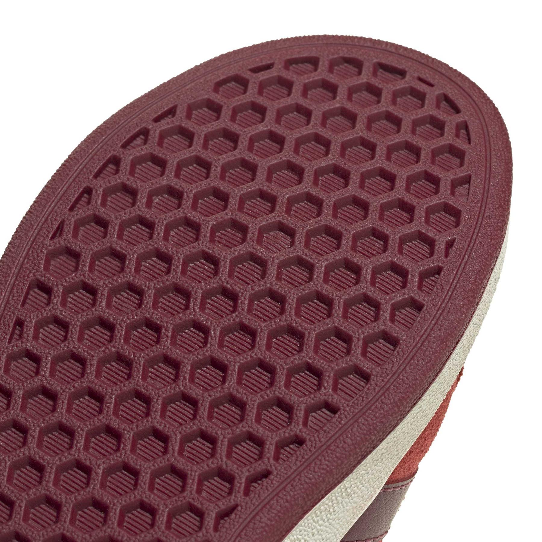 product/a/d/adidas_jq5654_9_footwear_photography_detail_view_2_white-nw091625.jpg